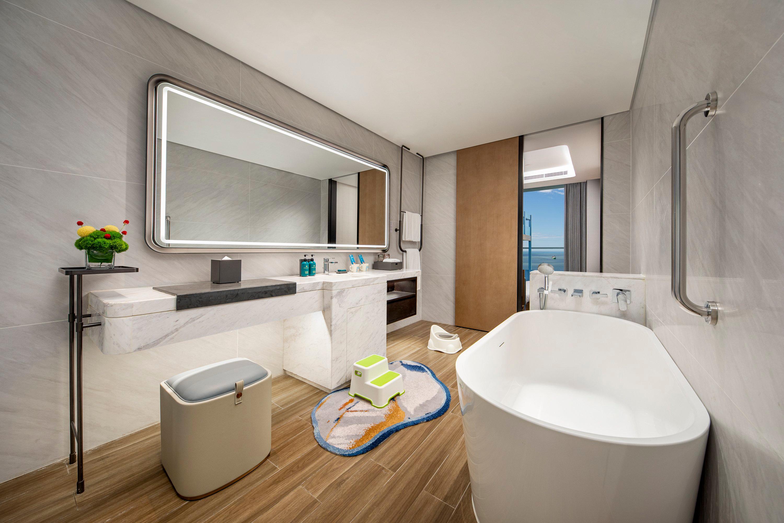 Junior Suite King Size Bed