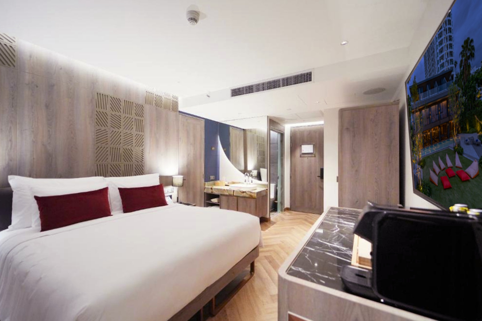 Double or Twin Superior