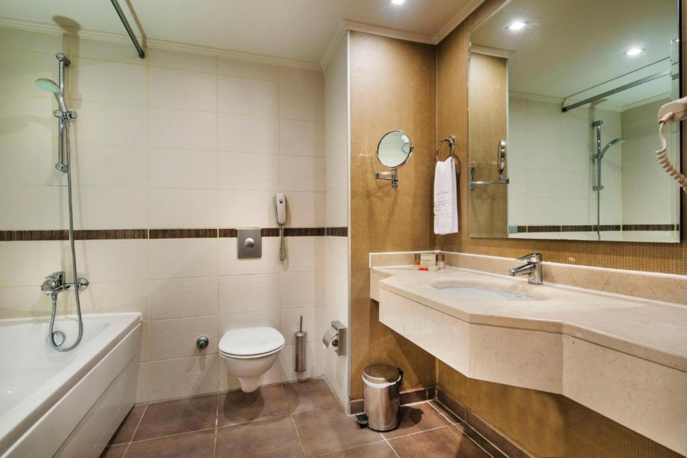 Junior Suite Side Sea View