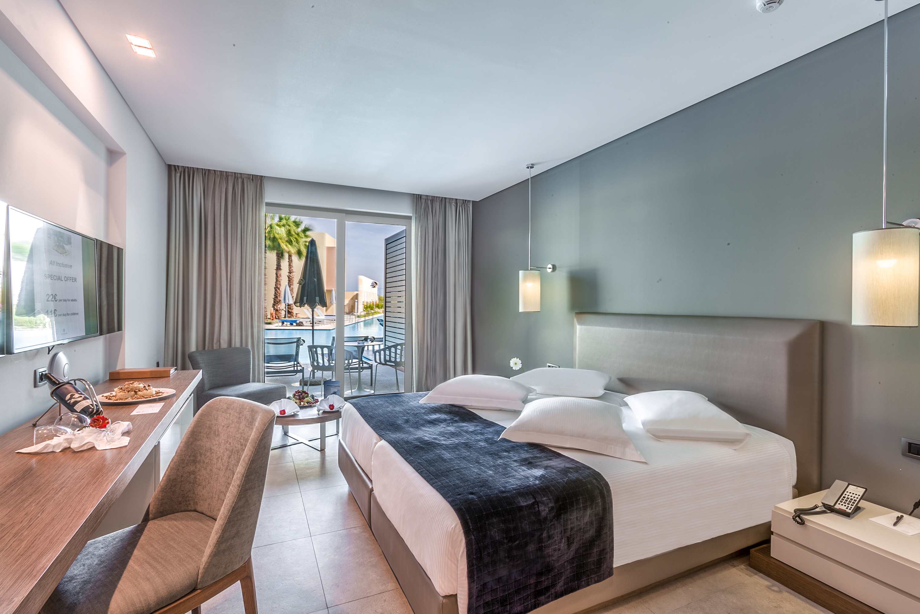 Double or Twin Standard