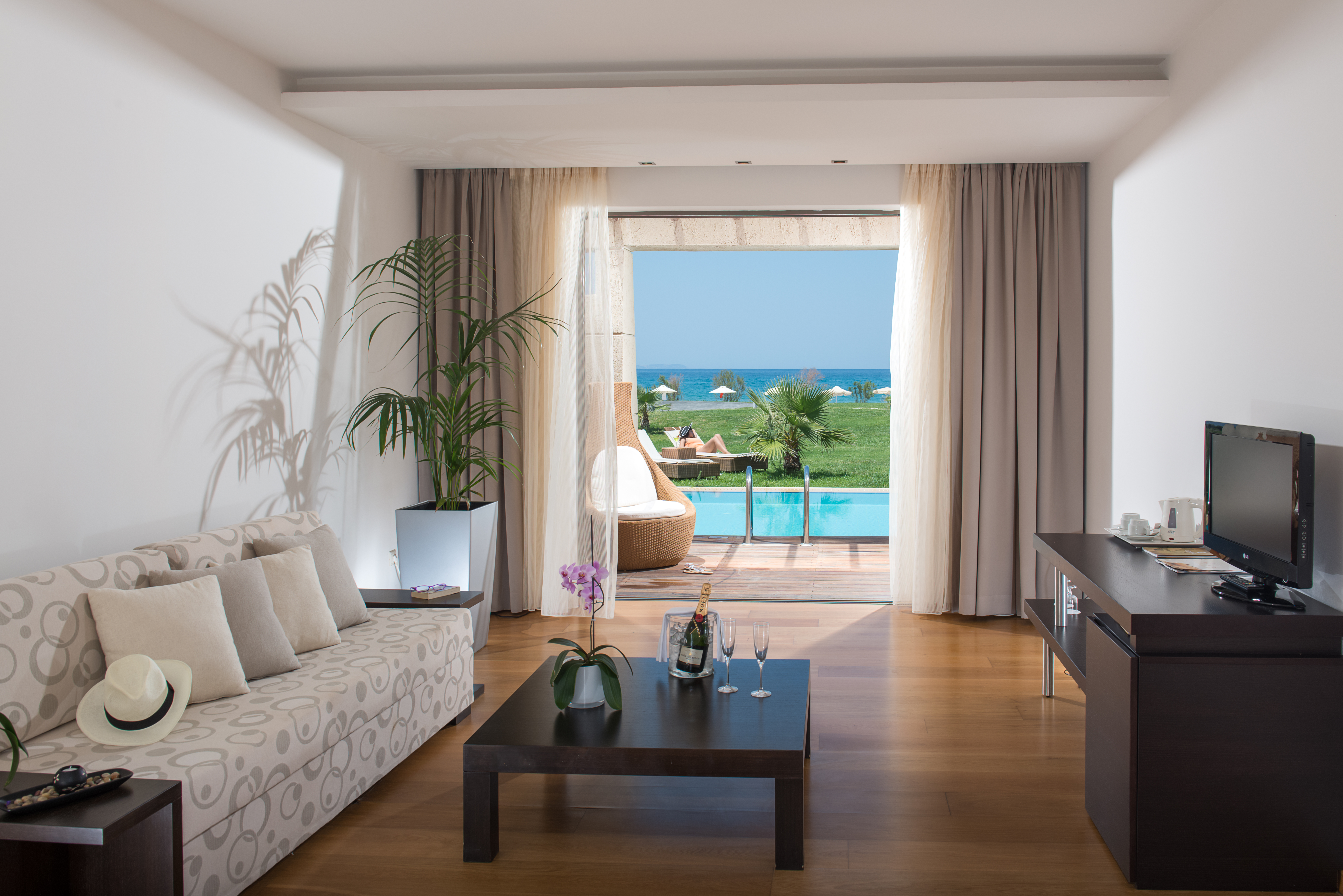 Family Room Sea Front