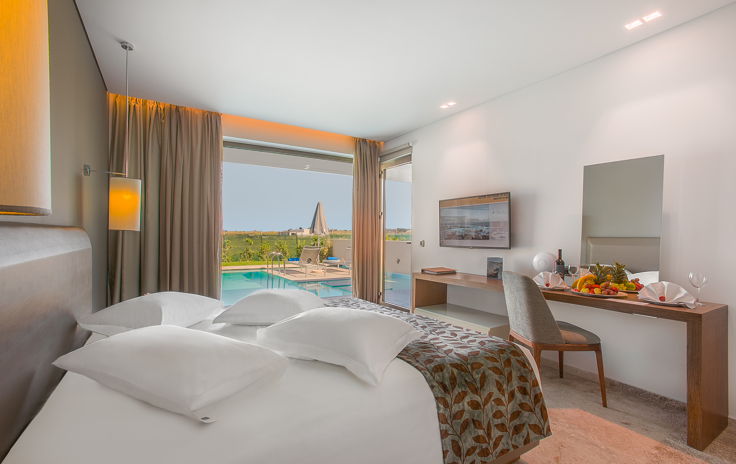 Suite with Private Pool