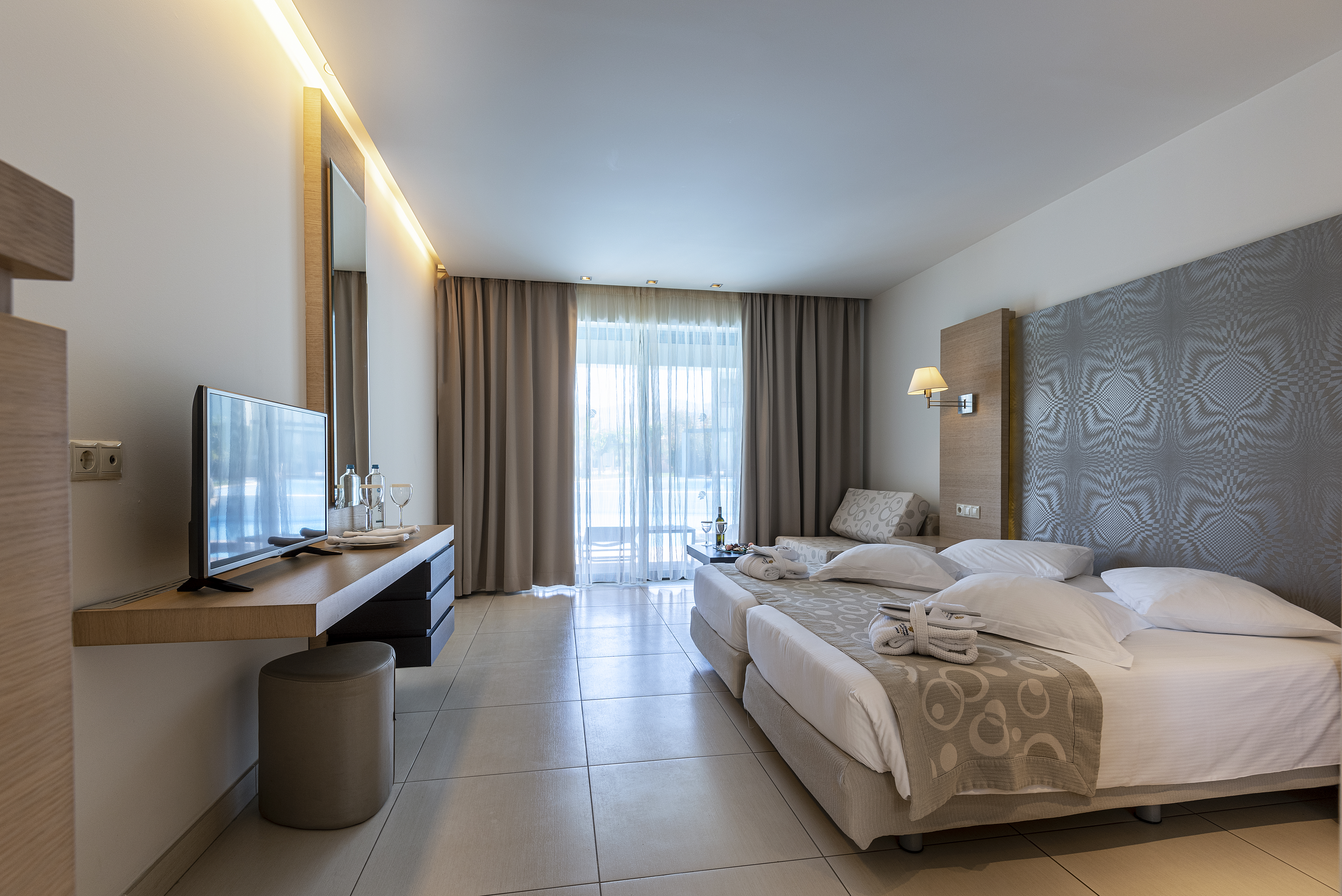 Double or Twin Sea View