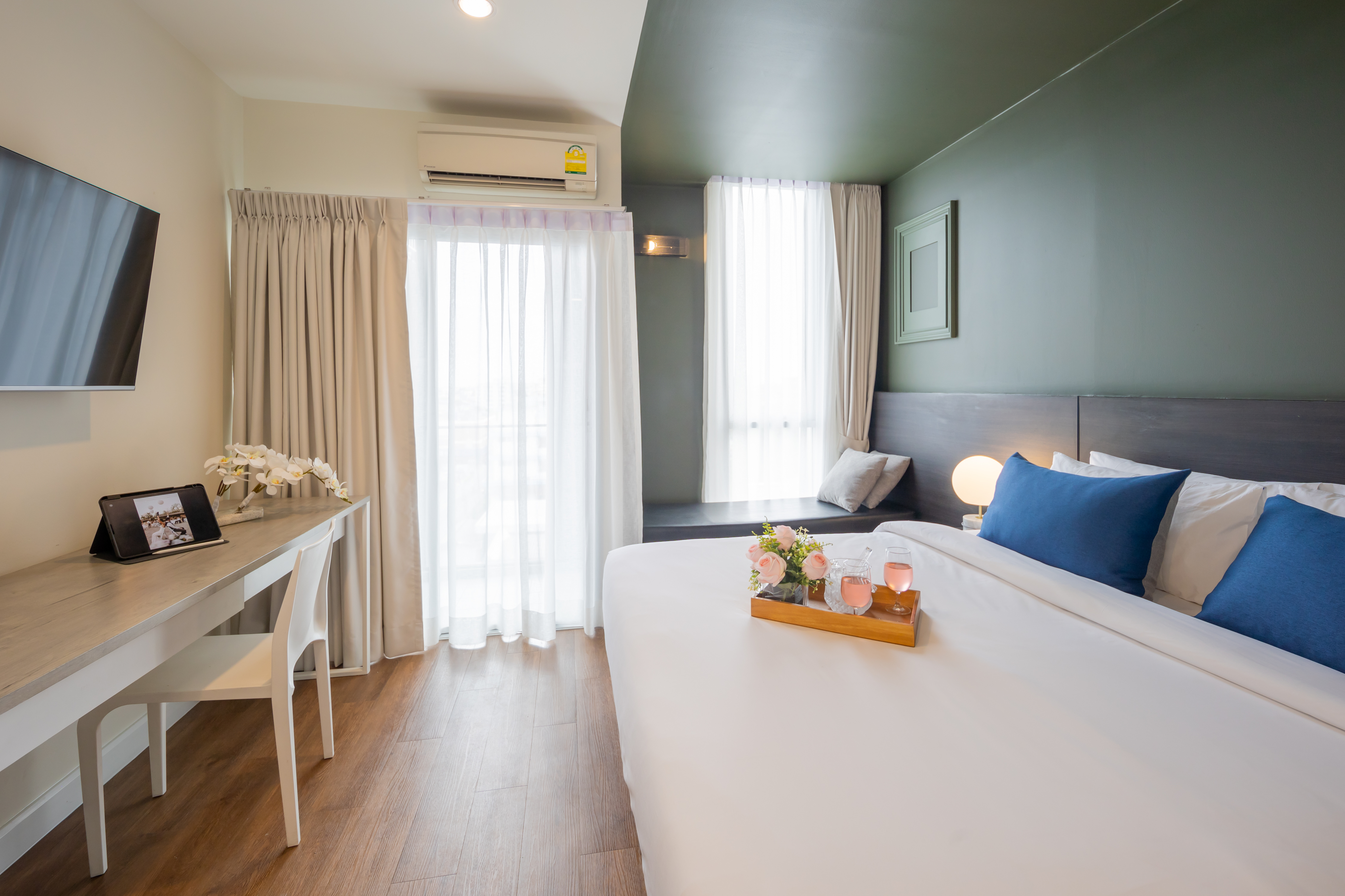 Double or Twin Superior