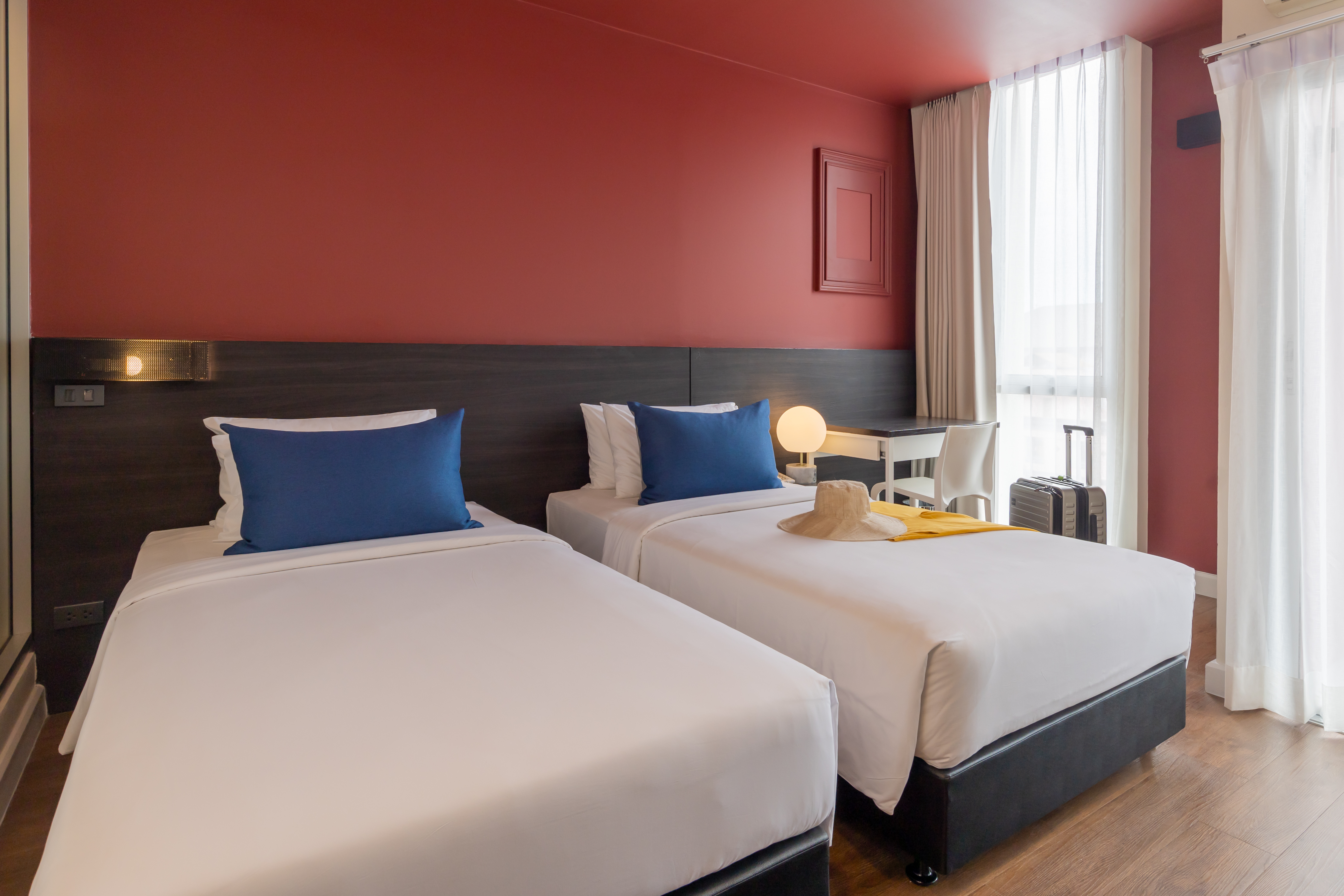 Double or Twin Standard