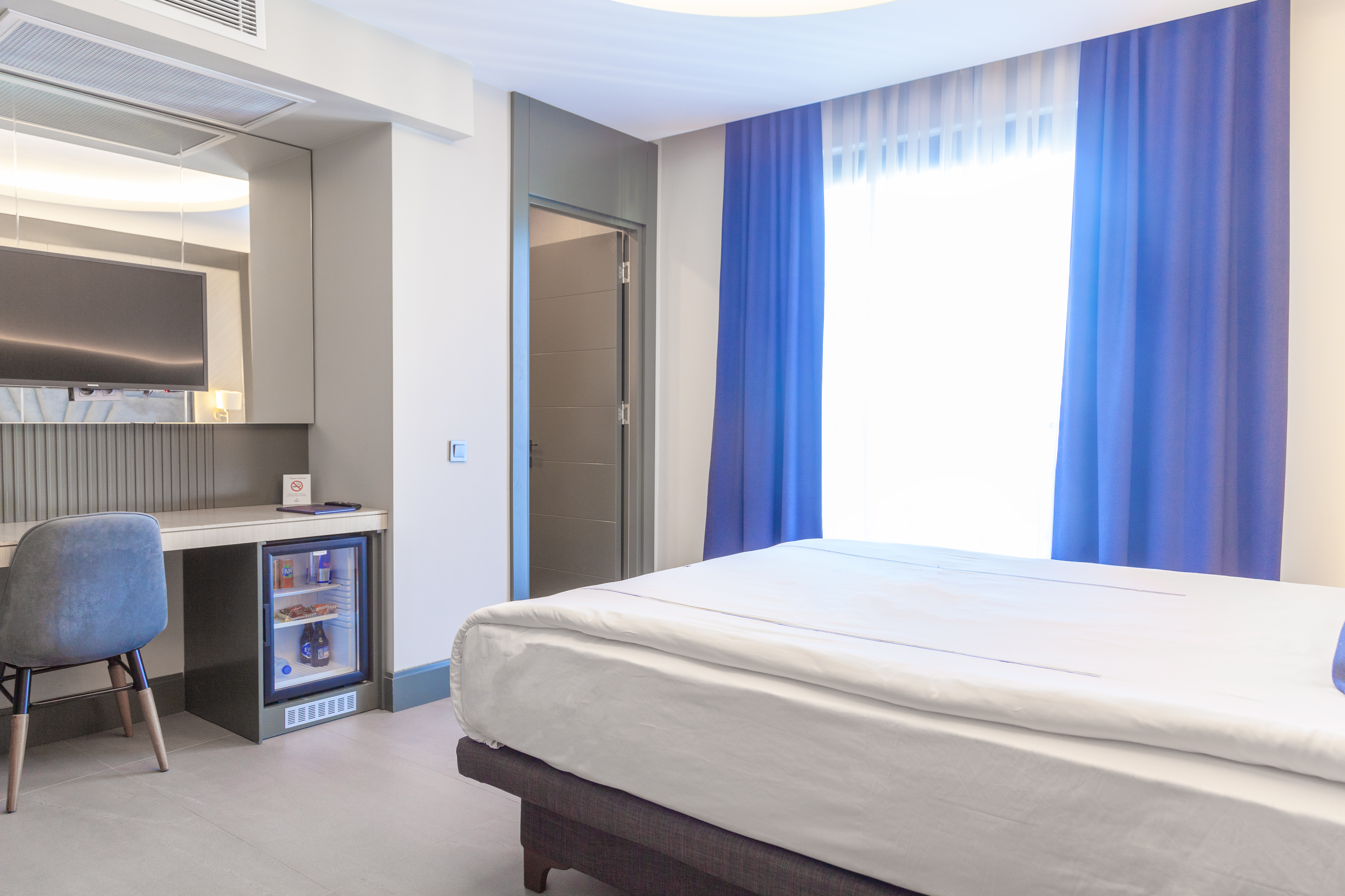 Double or Twin Deluxe Sea View