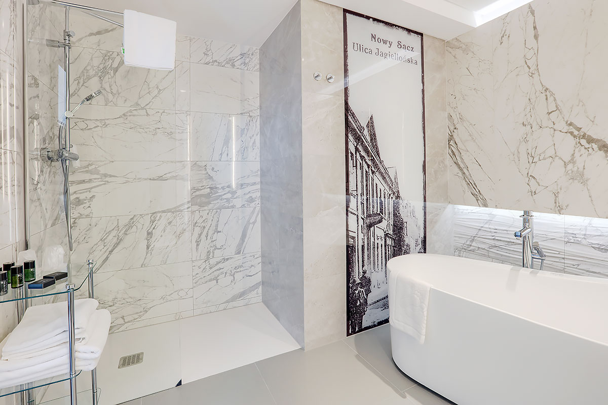 Double Superior King Bed