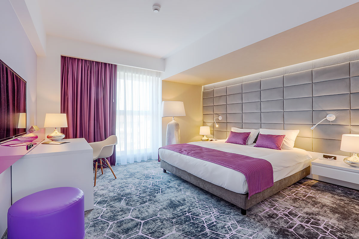 Double Superior King Bed