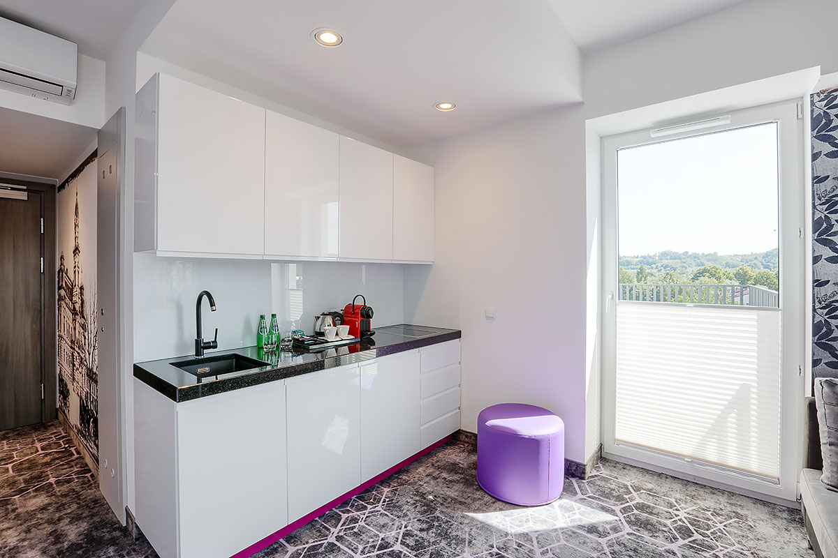 Double Superior King Bed