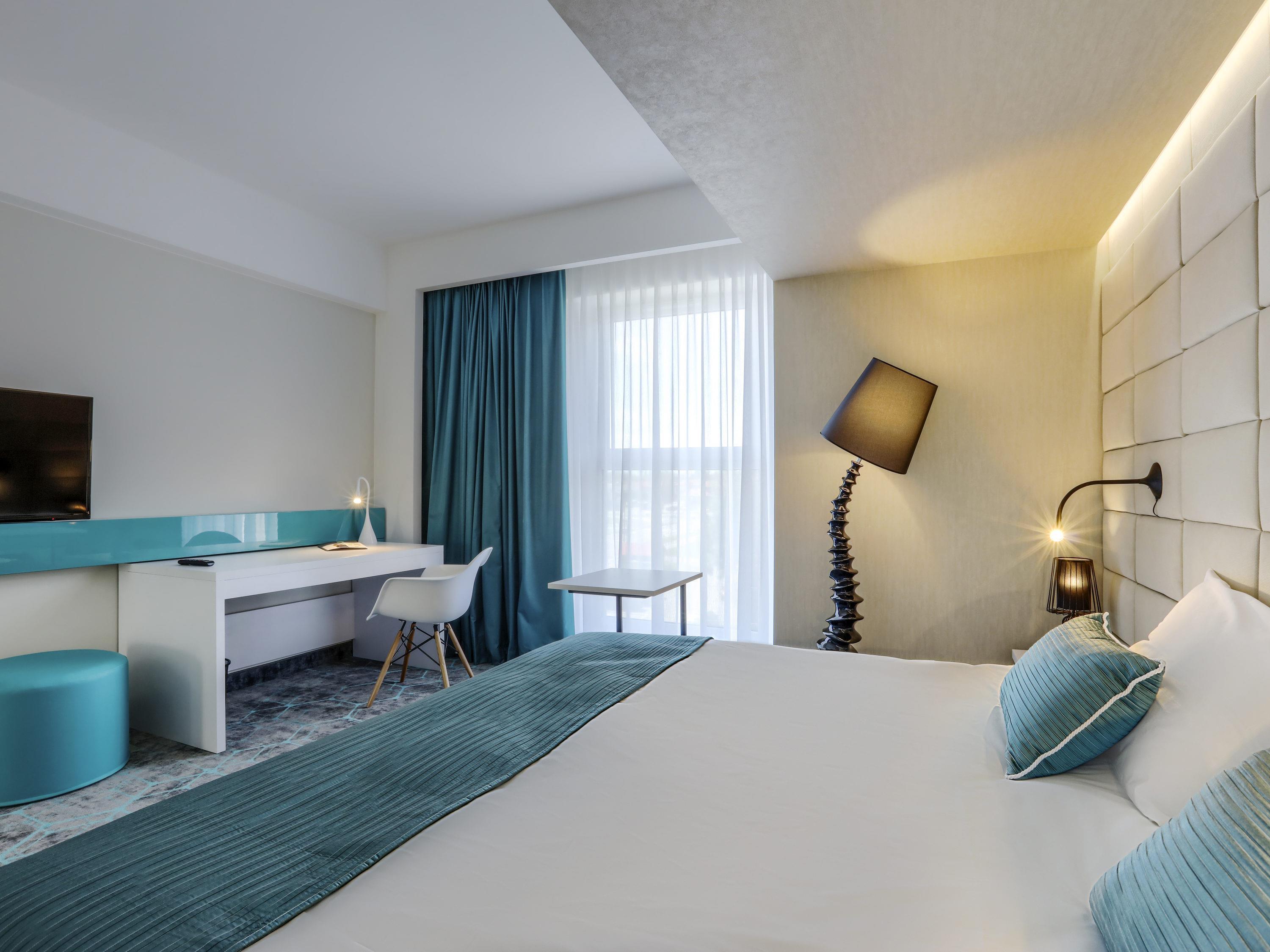 Double Superior King Bed