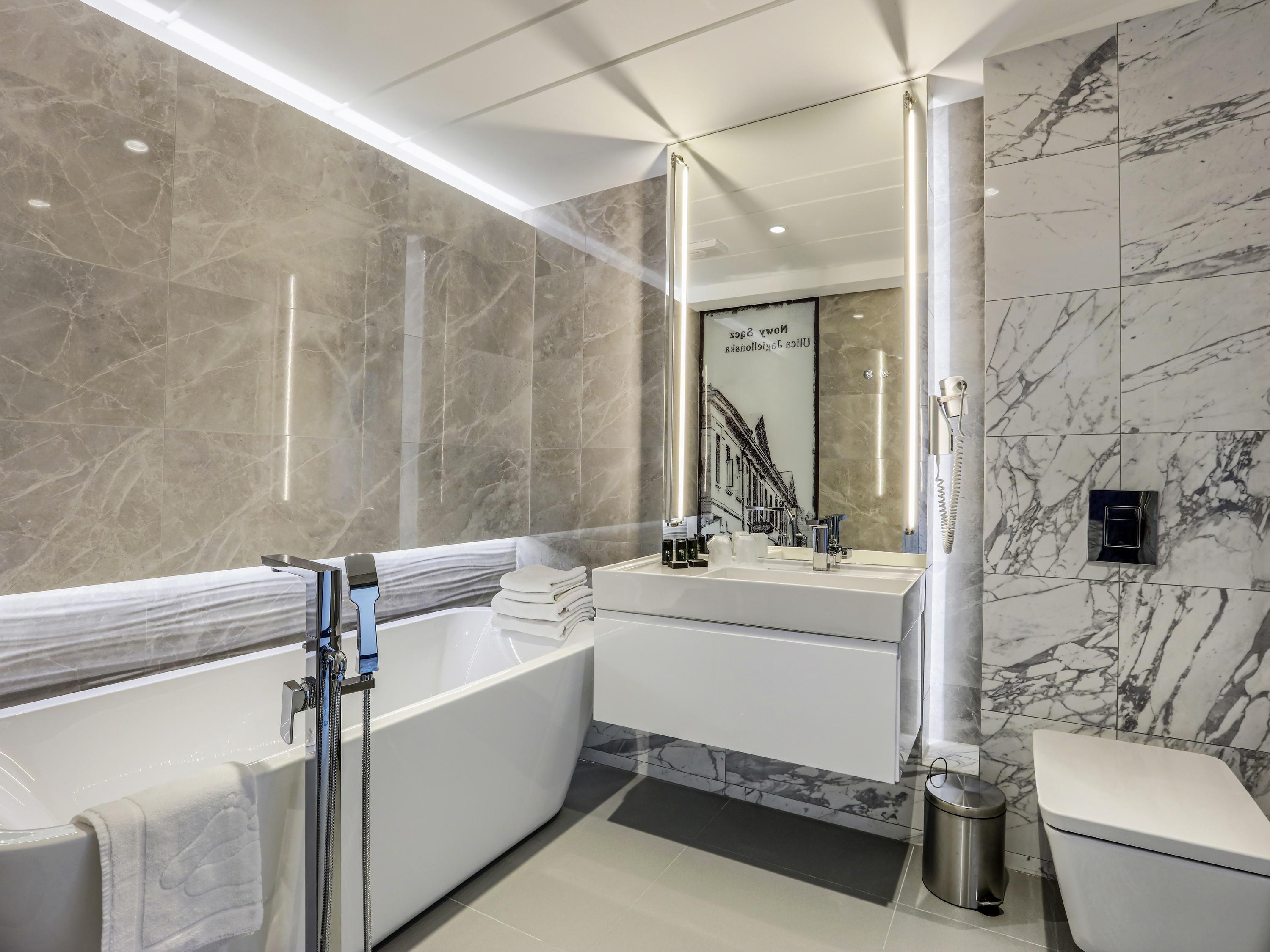 Double Superior King Bed