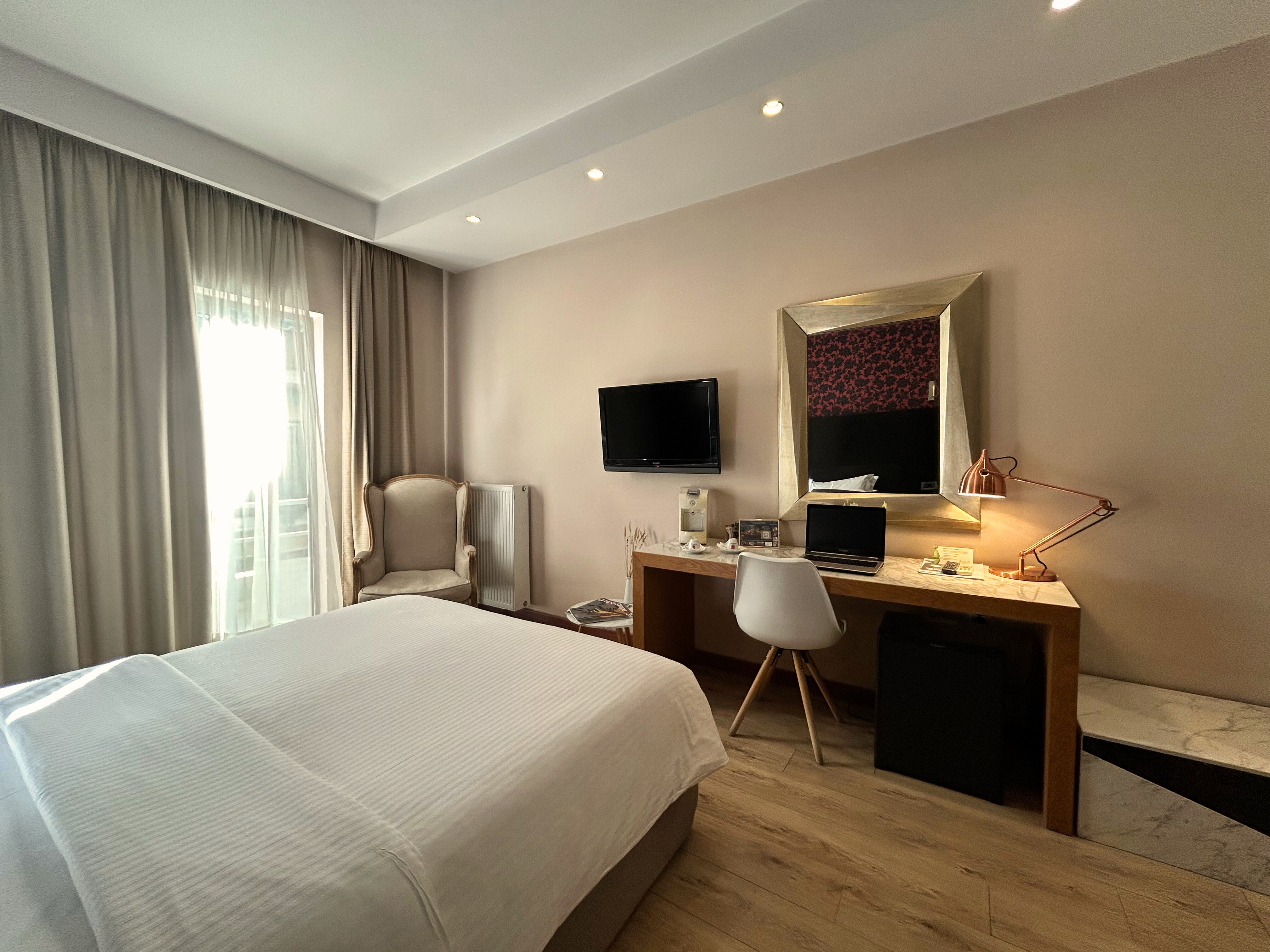 Double or Twin Standard