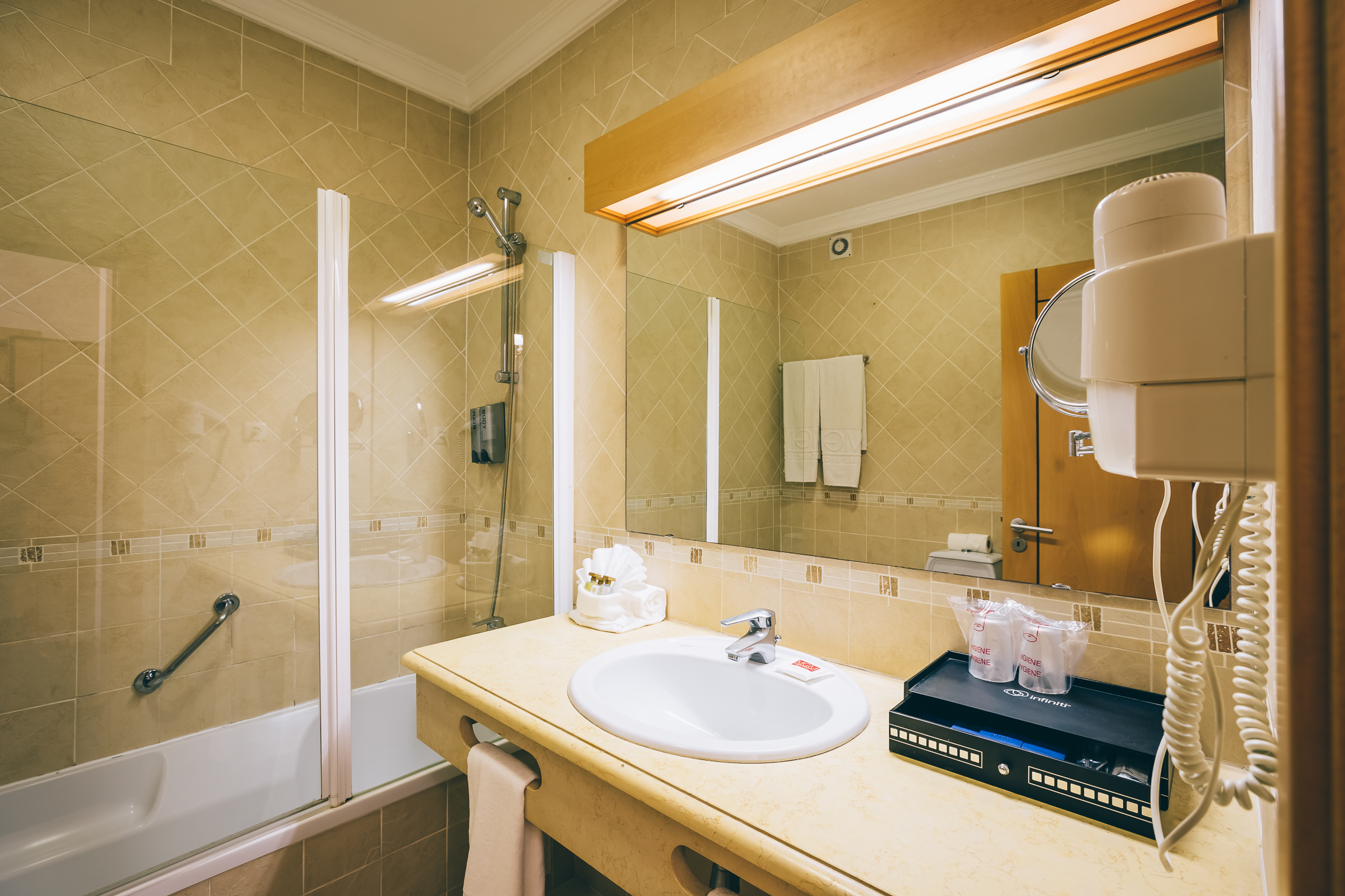 Apartment Deluxe One Bedroom