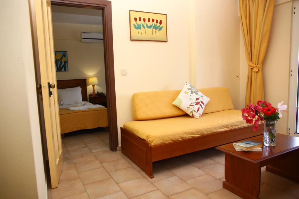 Family Room Standard