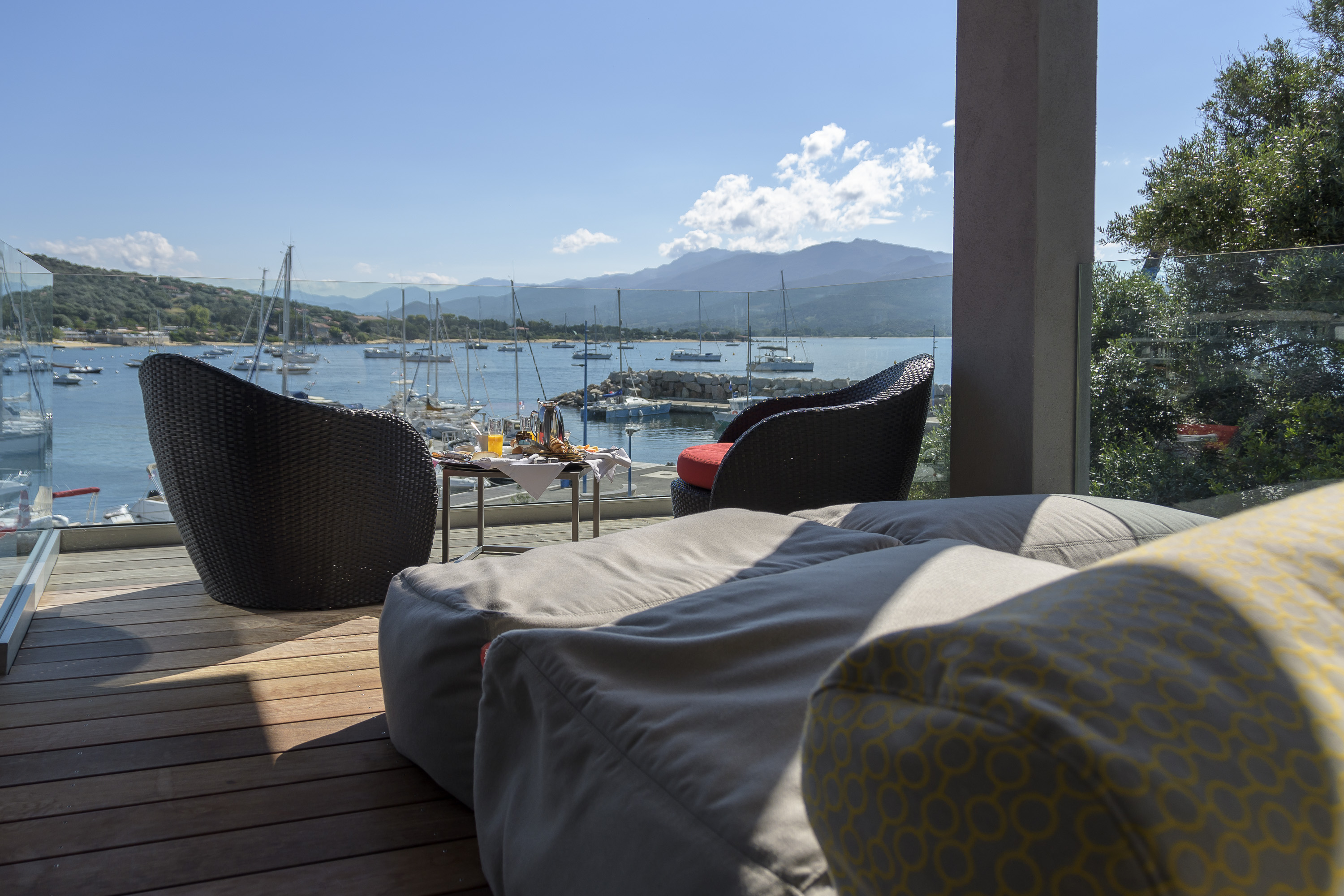 Family Room Capacity 4