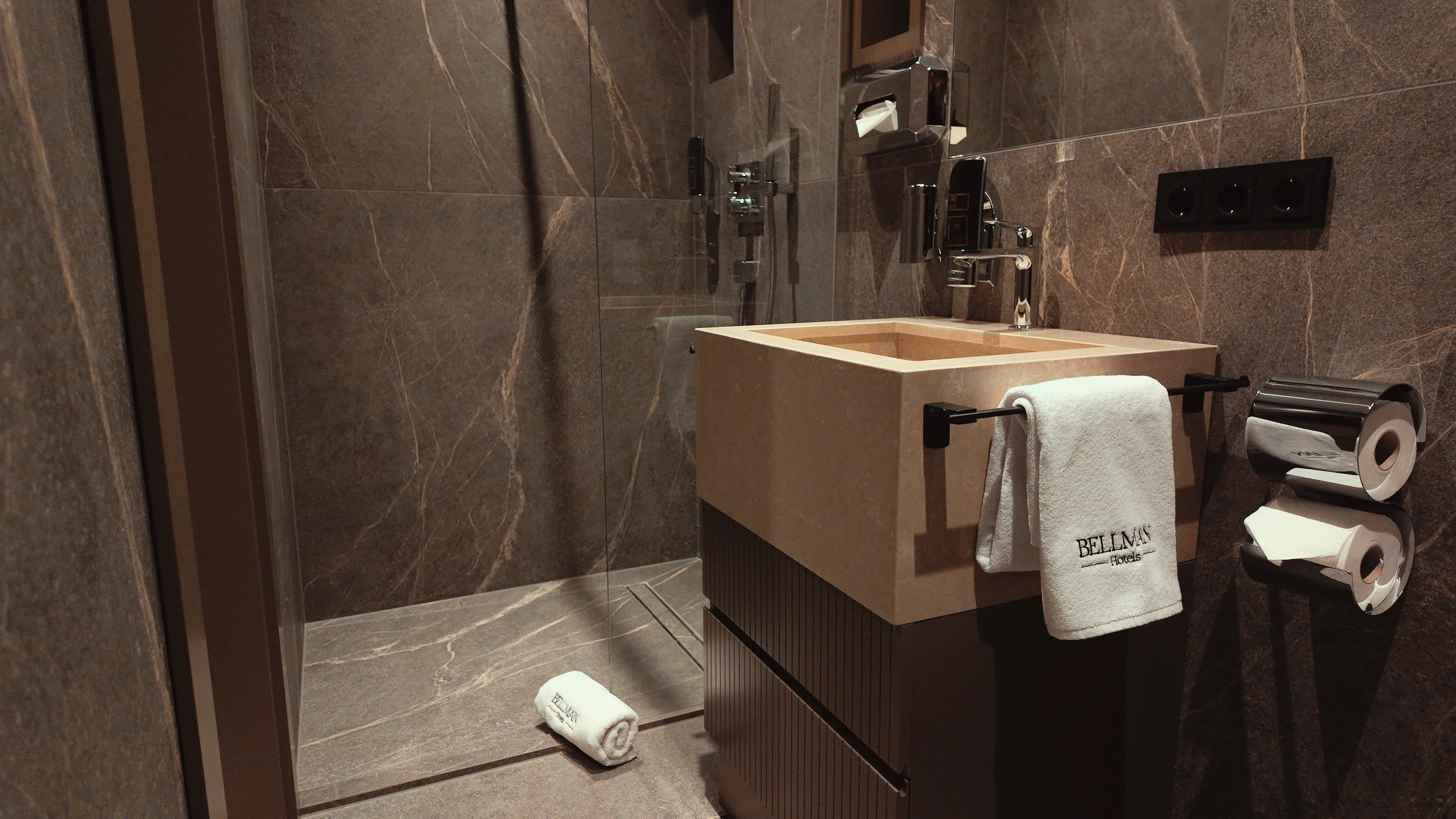 Double Deluxe Superior