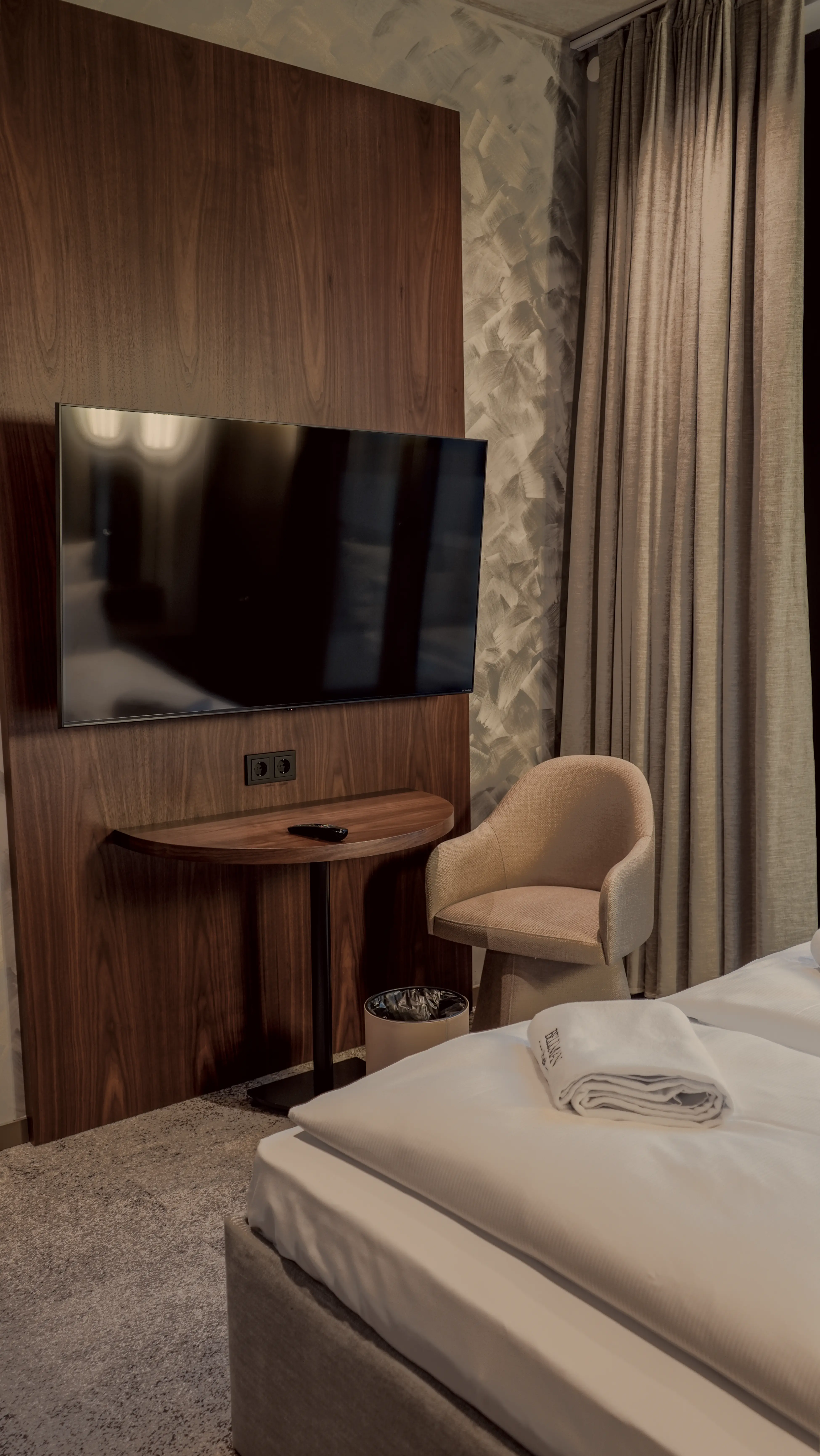 Double Deluxe Superior