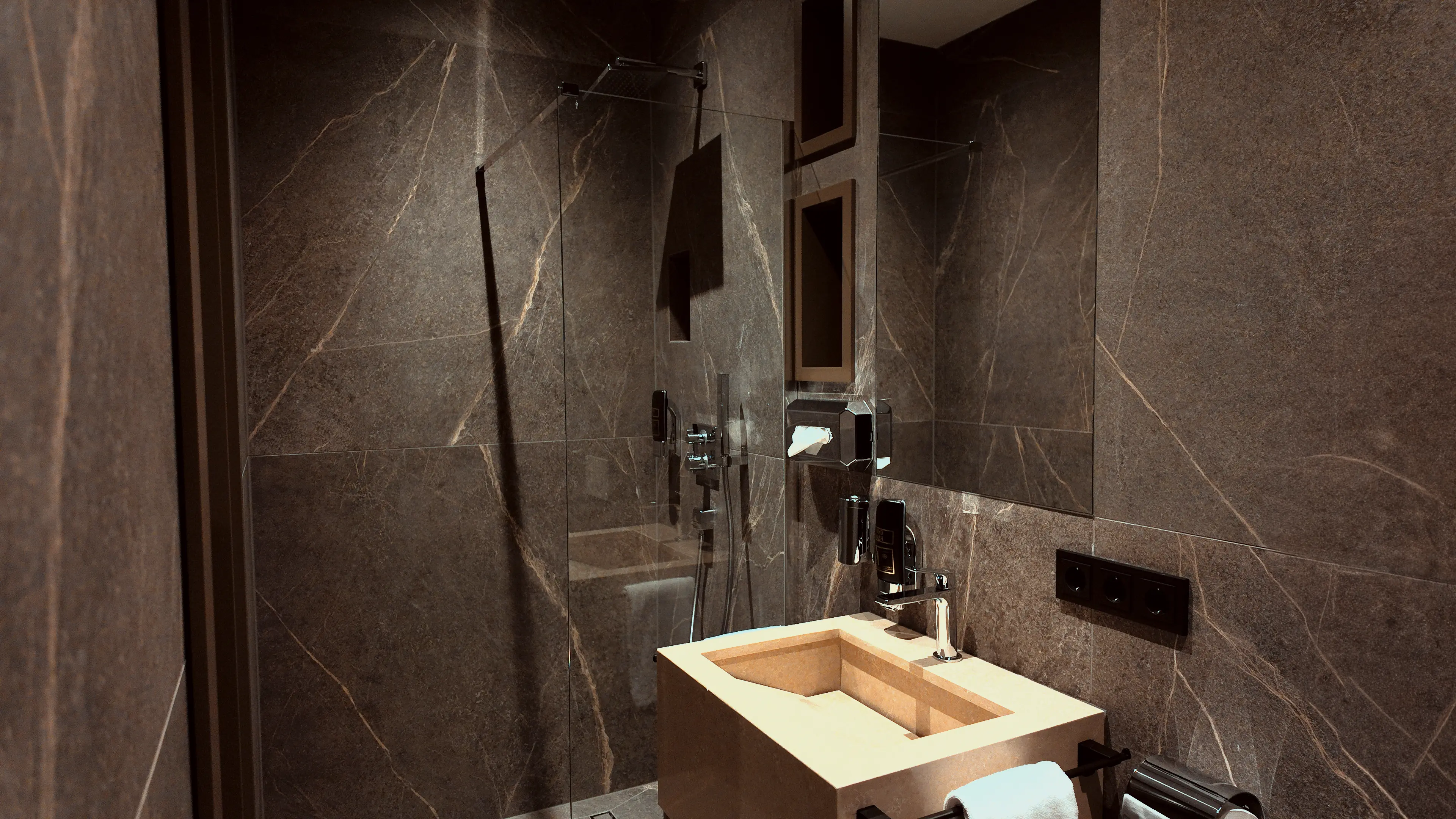 Double Deluxe Superior