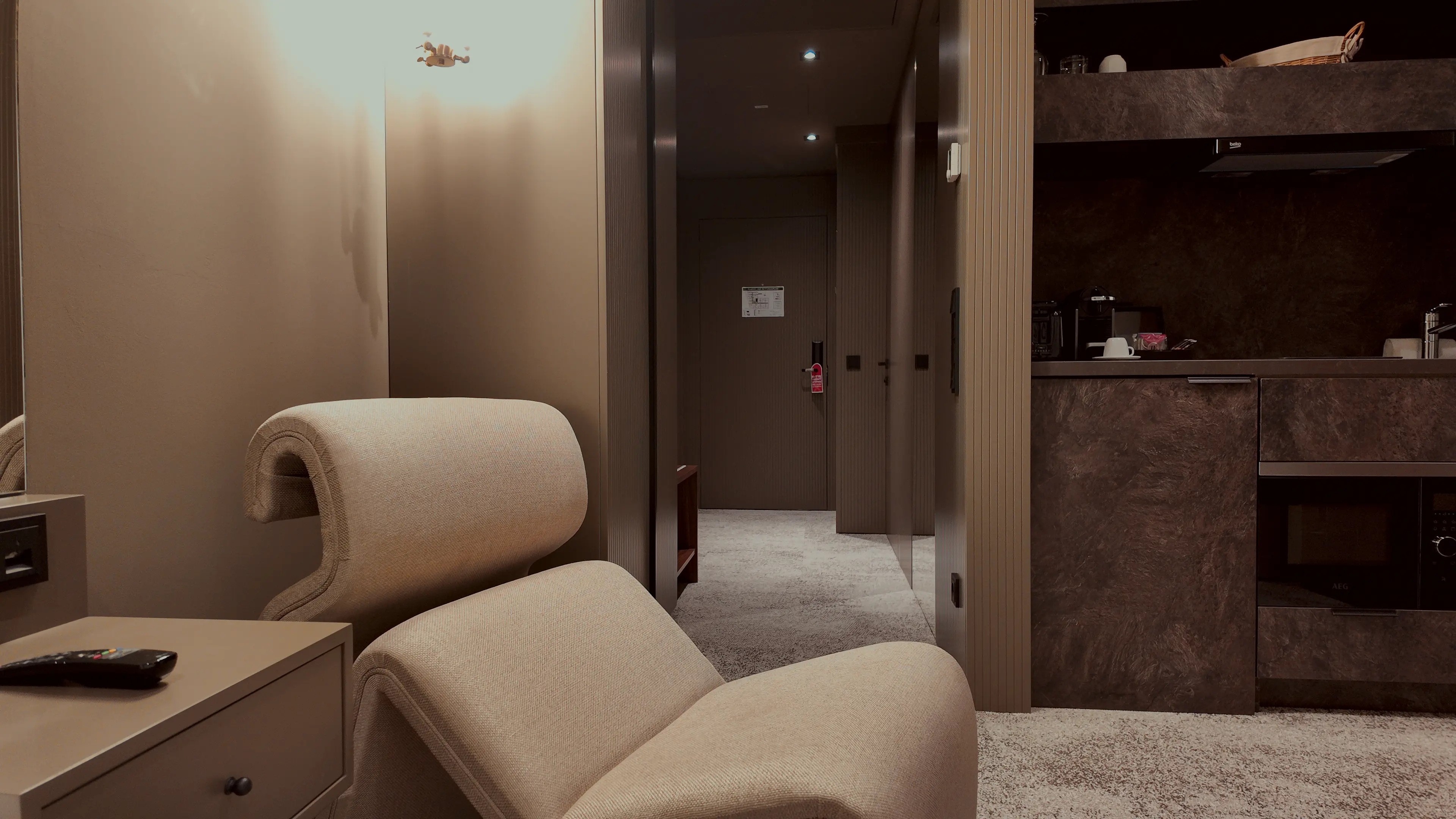 Double Deluxe King Bed