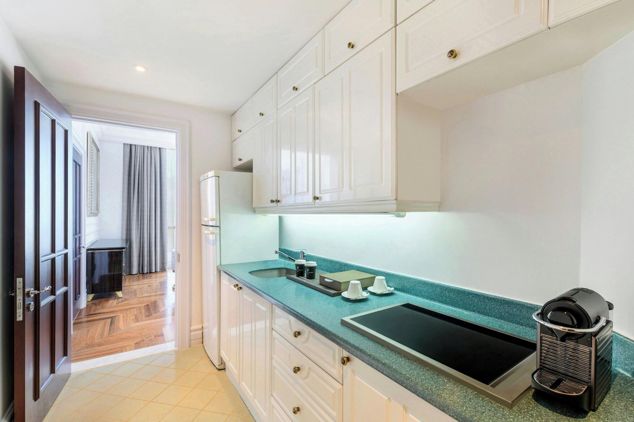 Suite with Double Bed