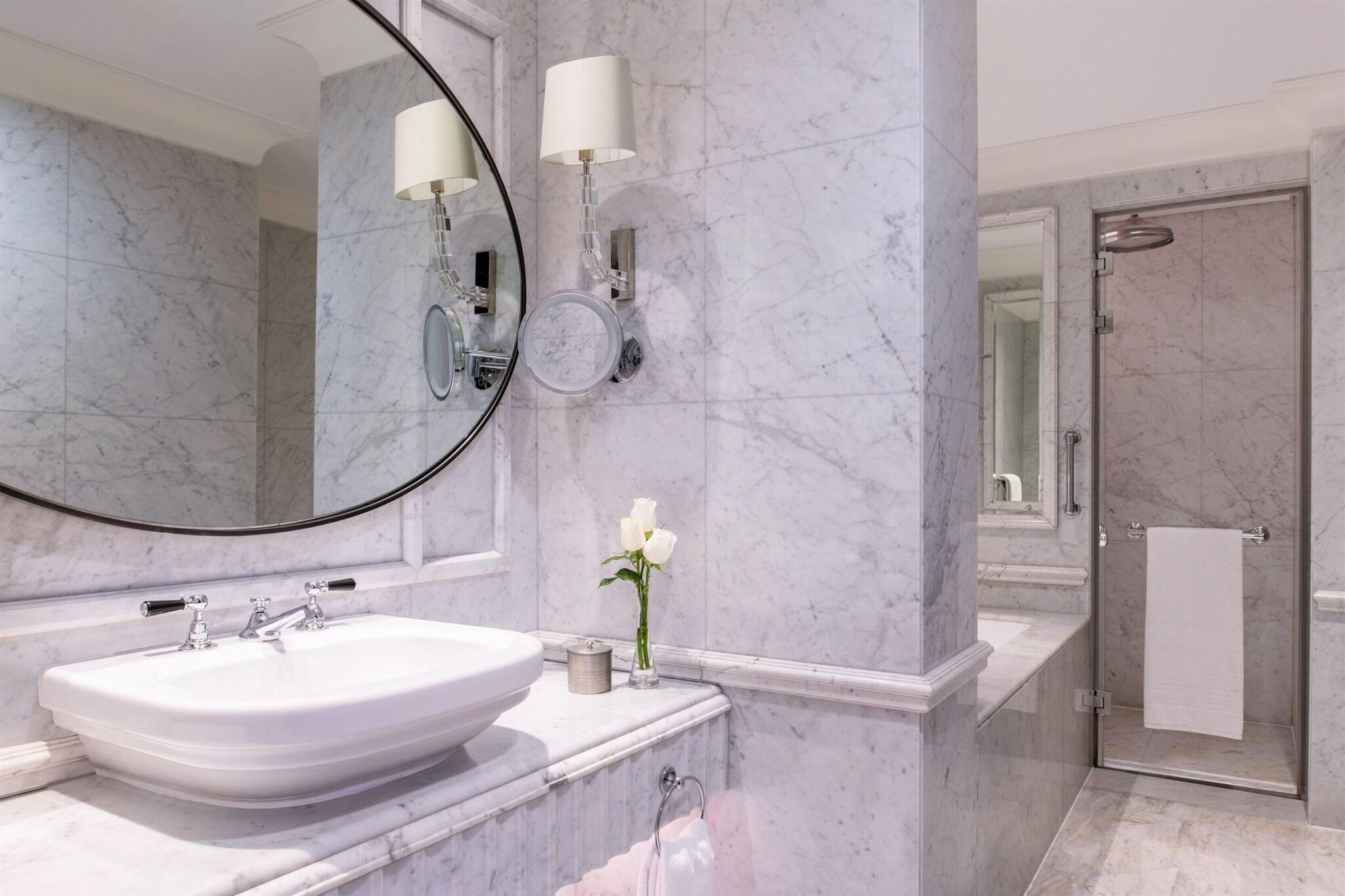 Junior Suite King Bed Non Smoking