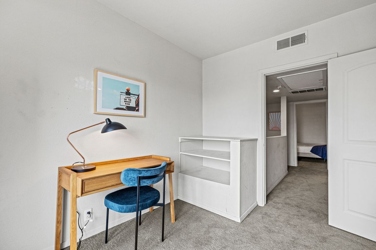 Apartment Two Bedrooms One Bathroom