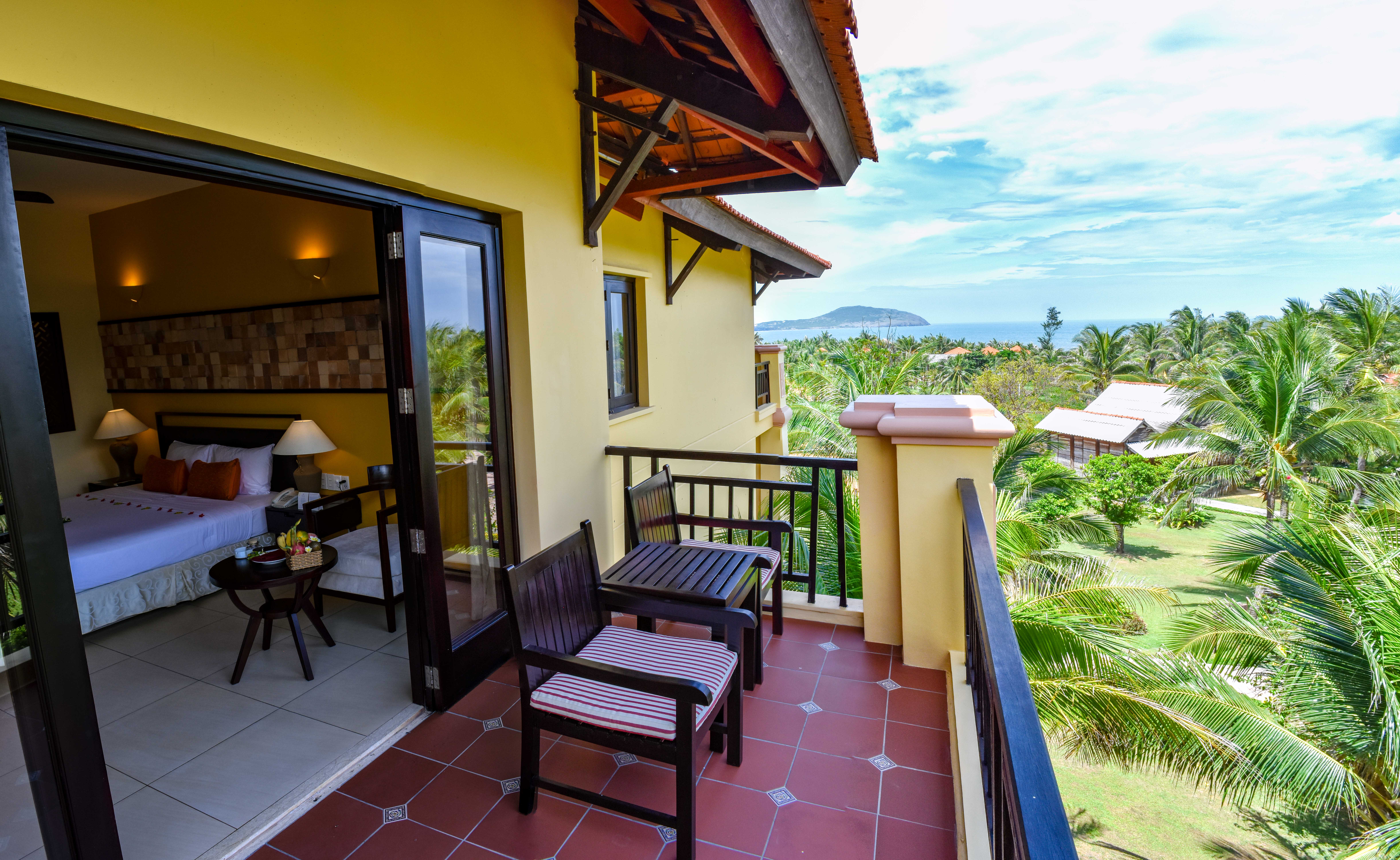 Double or Twin Deluxe Superior