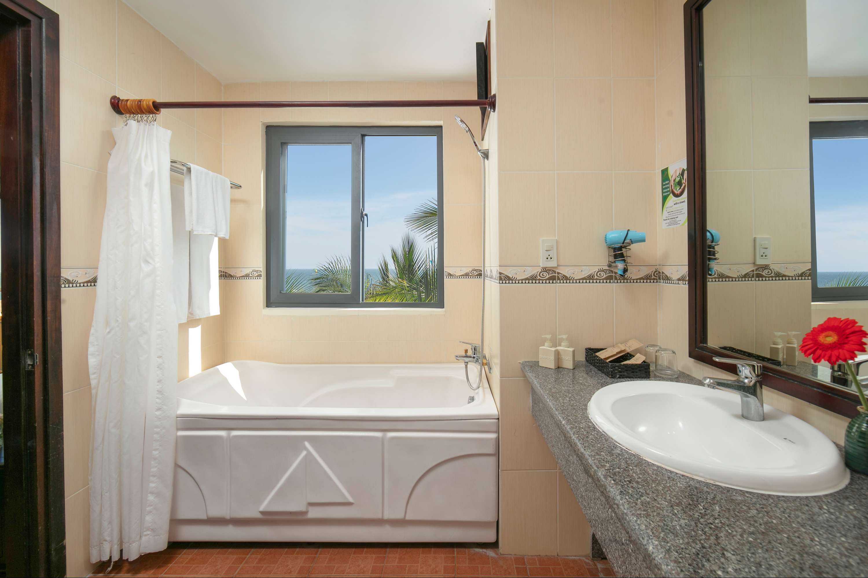 Family Room Garden View