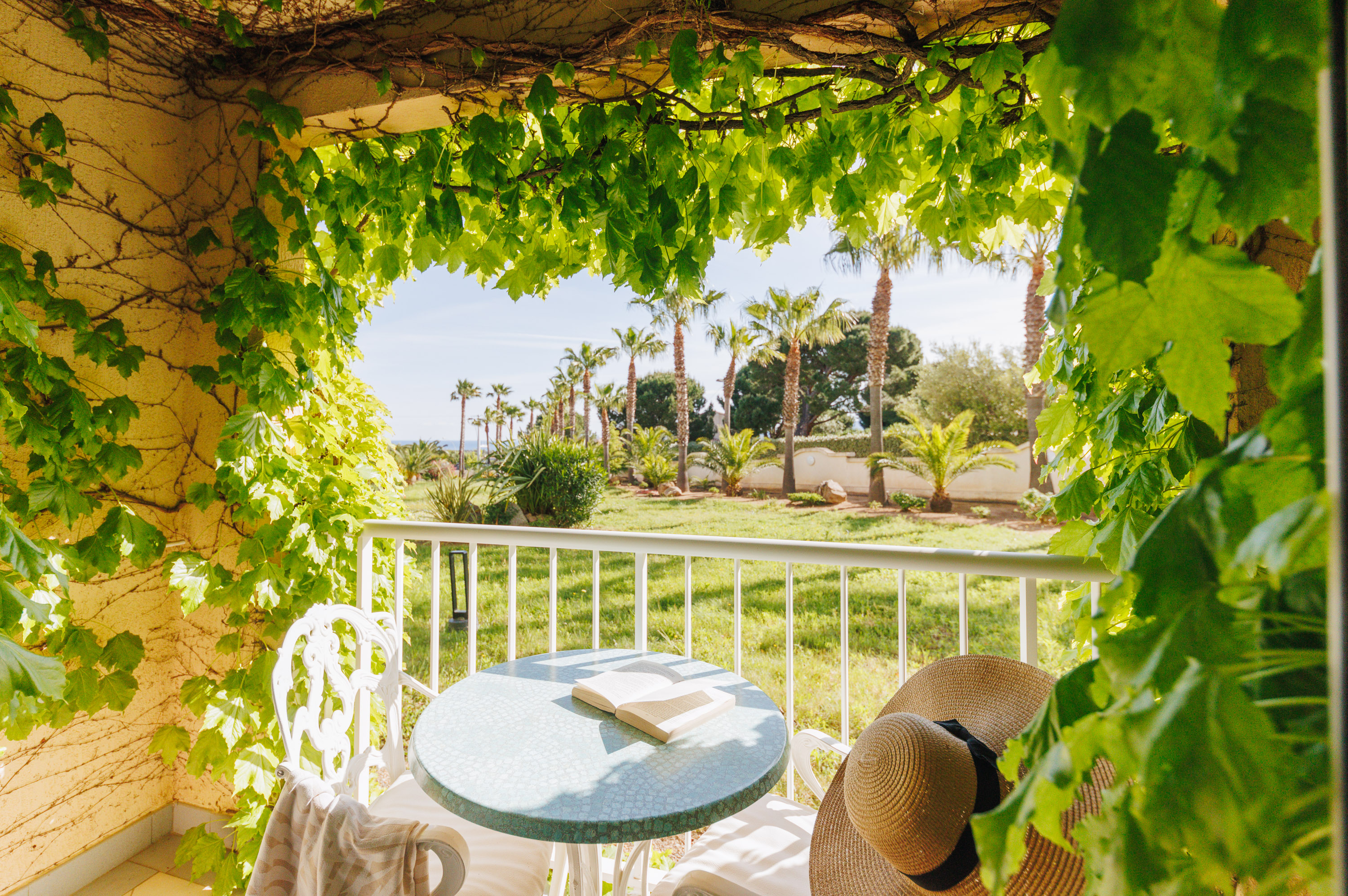 Double Classic Garden View