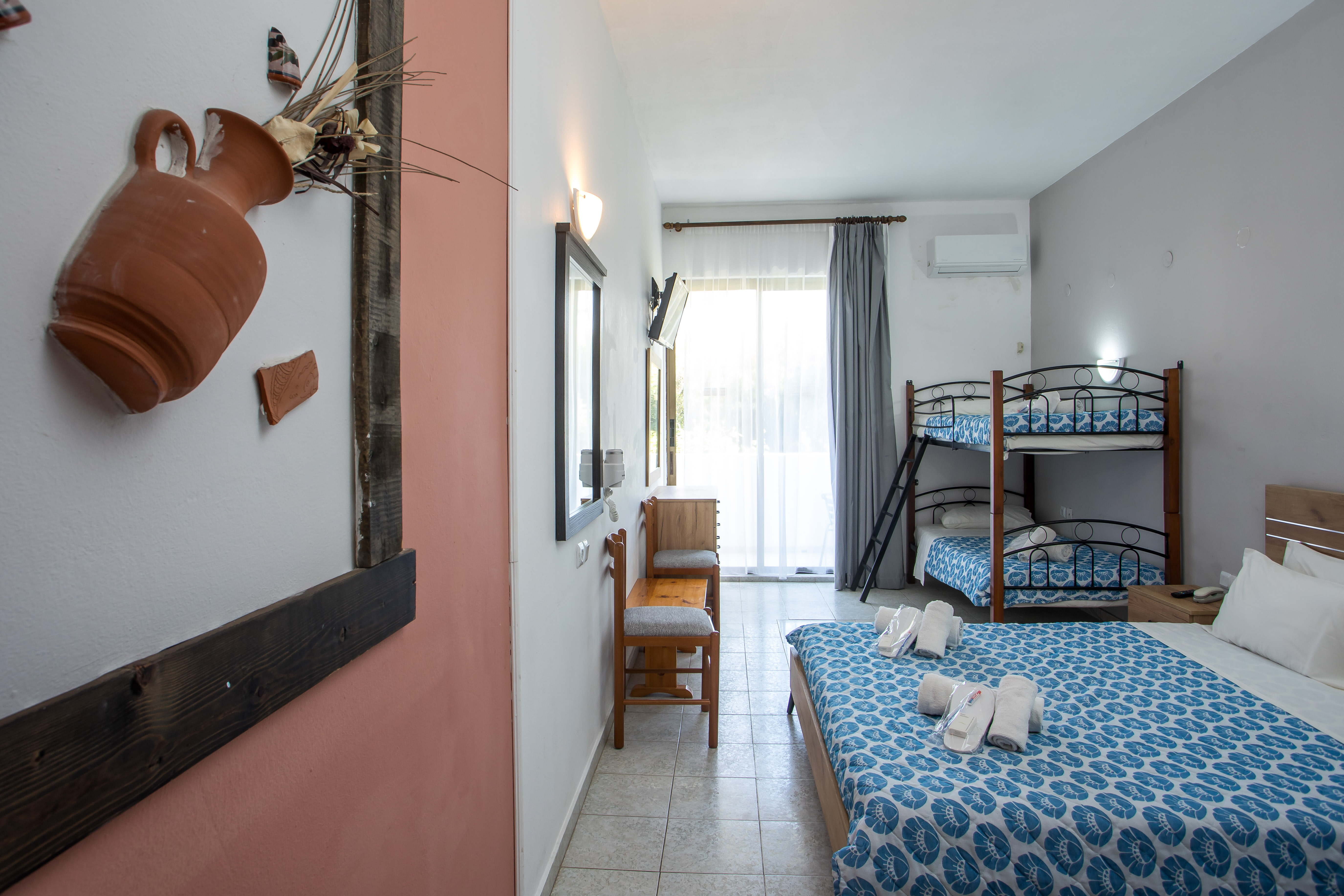 Family Room Superior