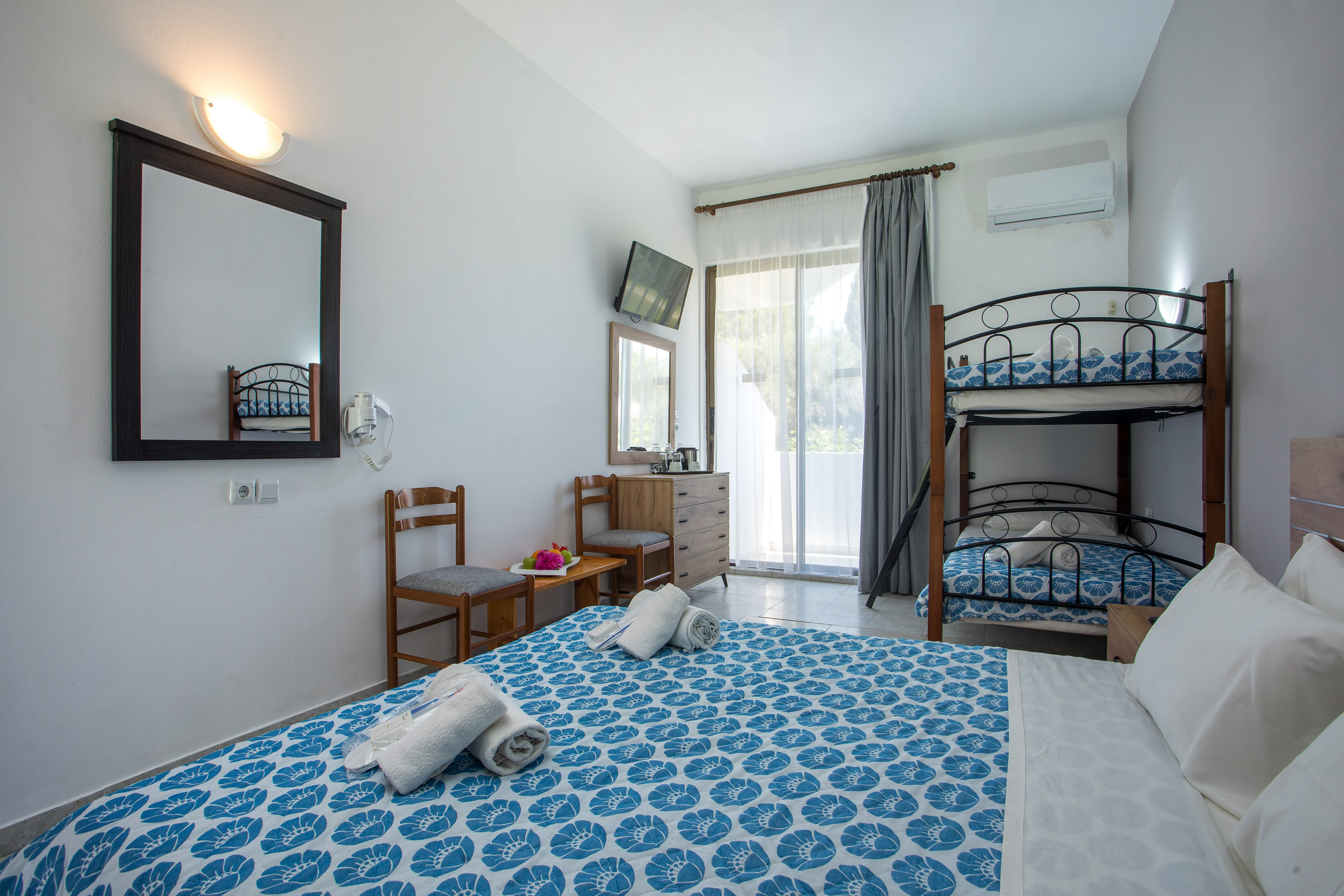 Family Room Superior