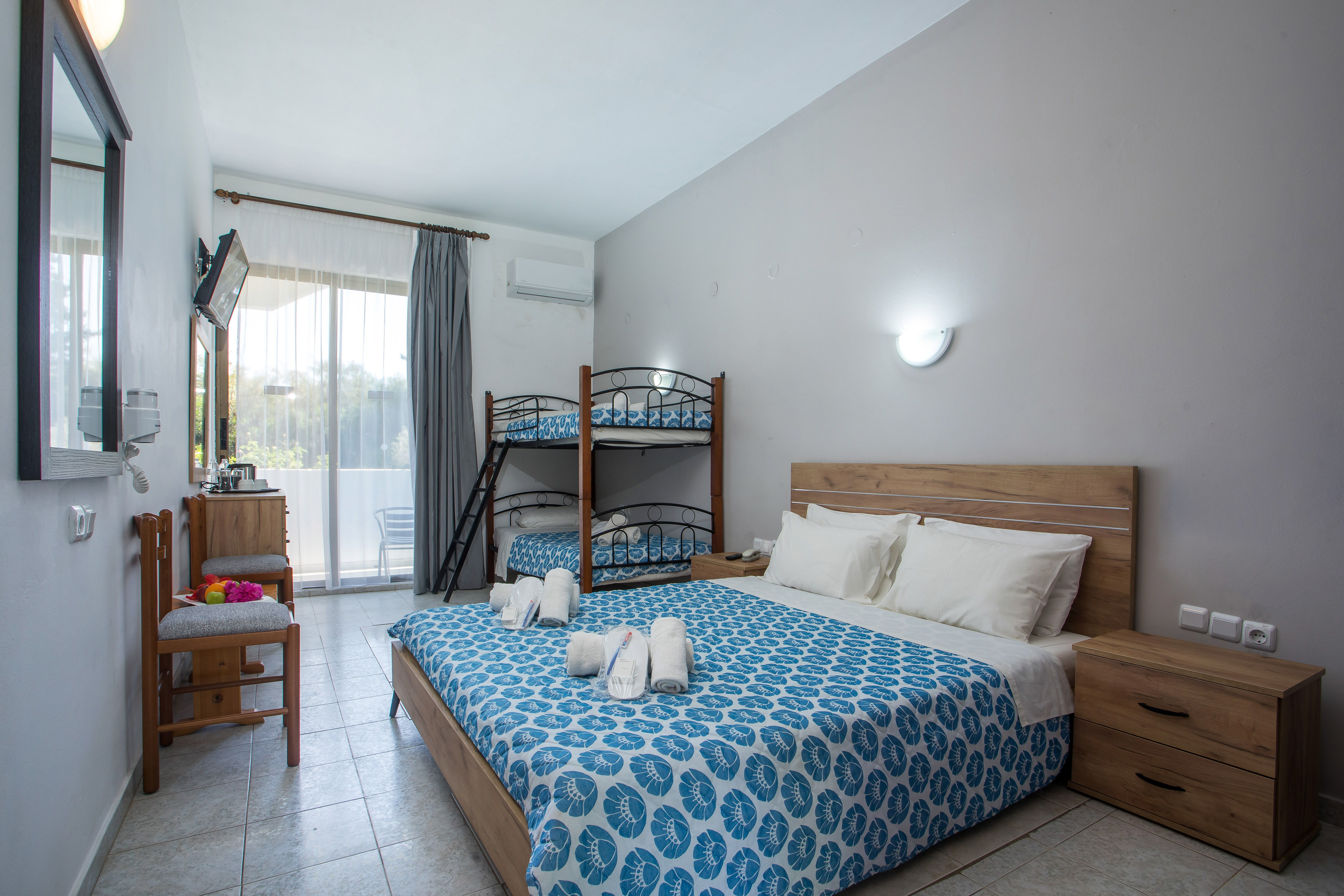 Family Room Superior