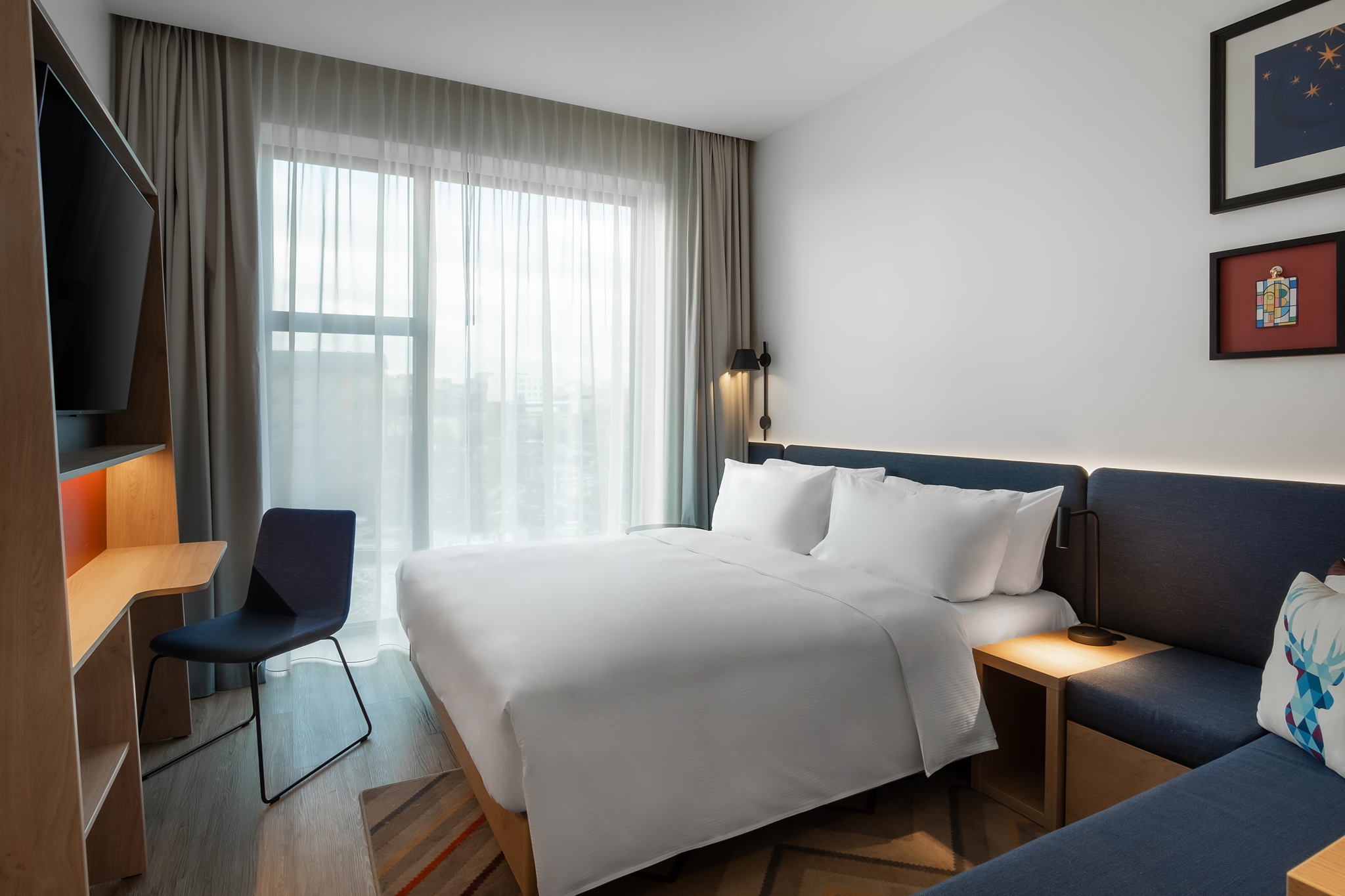 Double King Size Bed