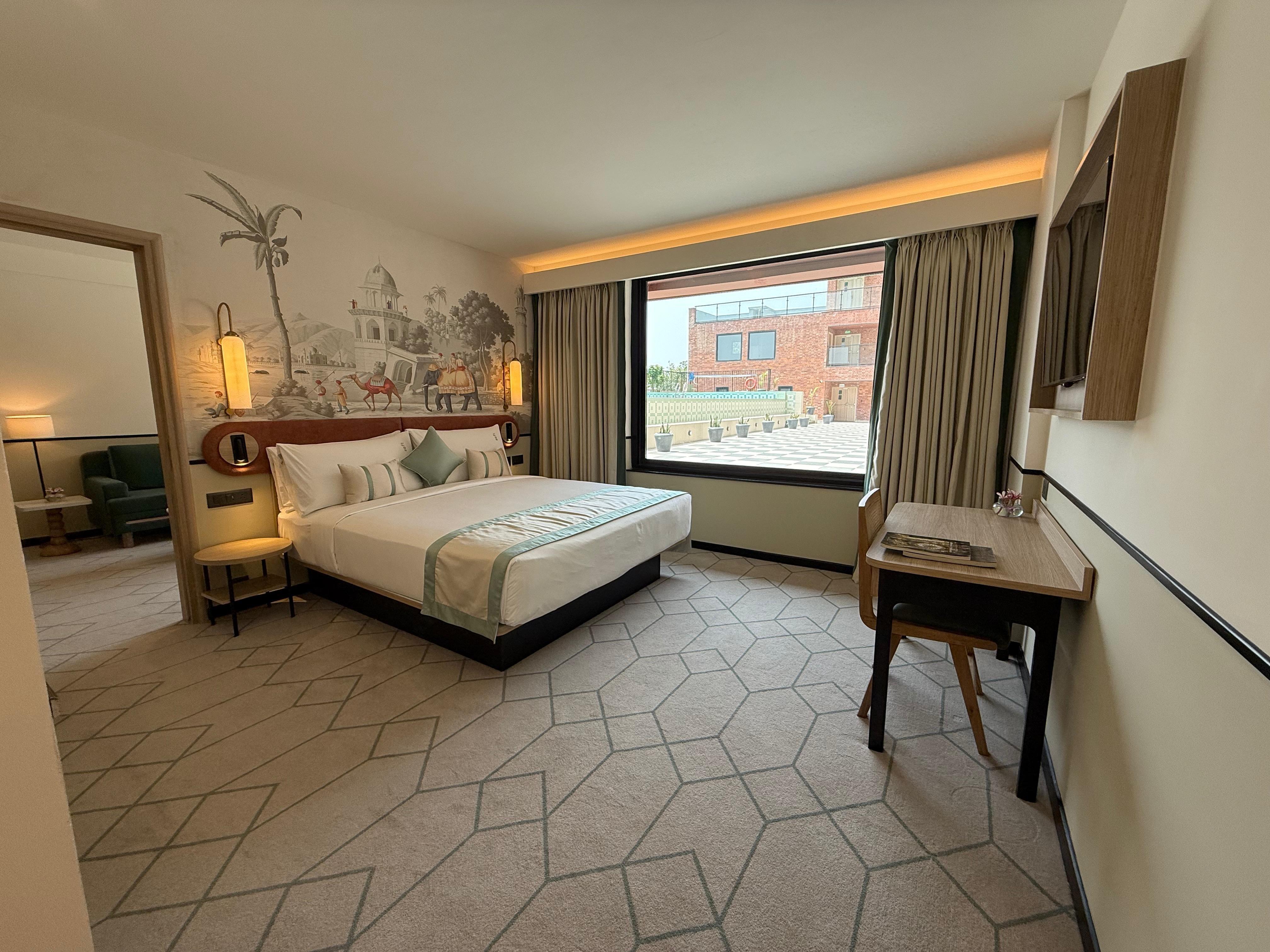 Suite Pool View One Bedroom