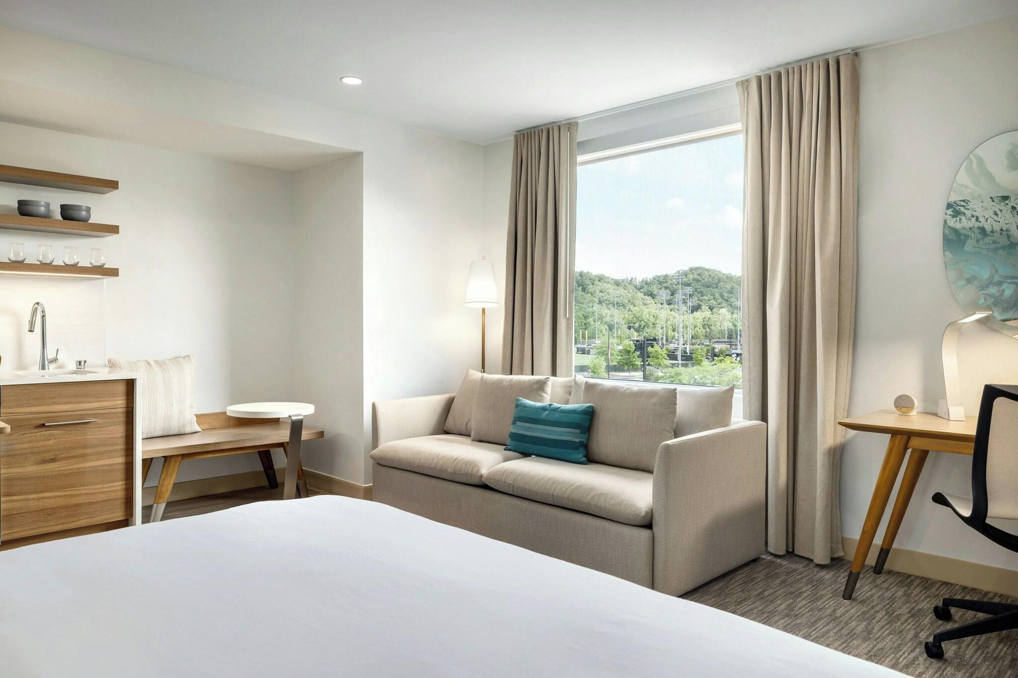 Double Executive King Bed