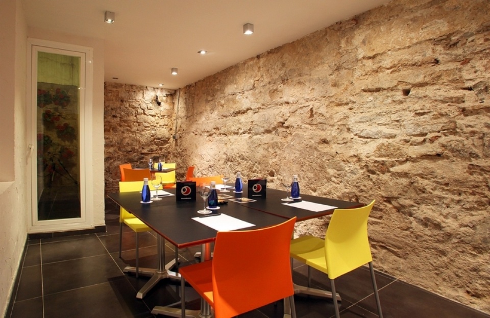 Apartment Capacity 4