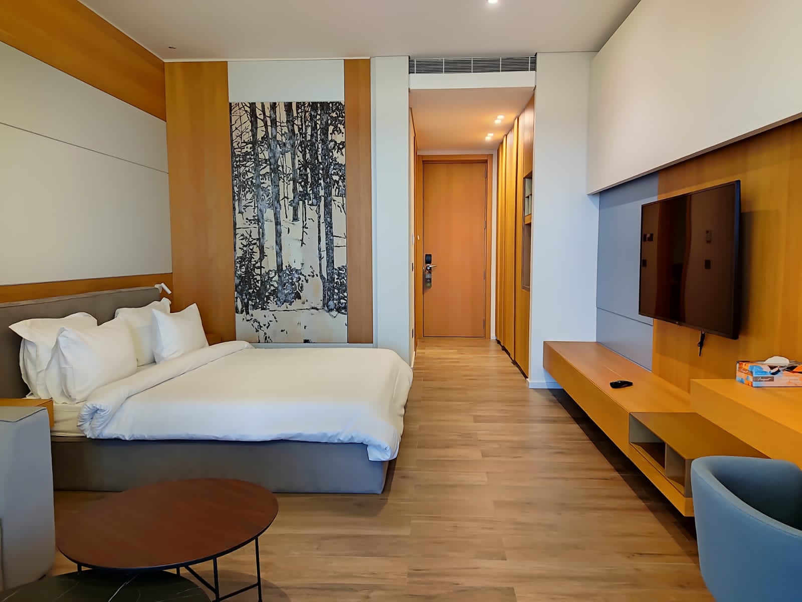 Double King Size Bed