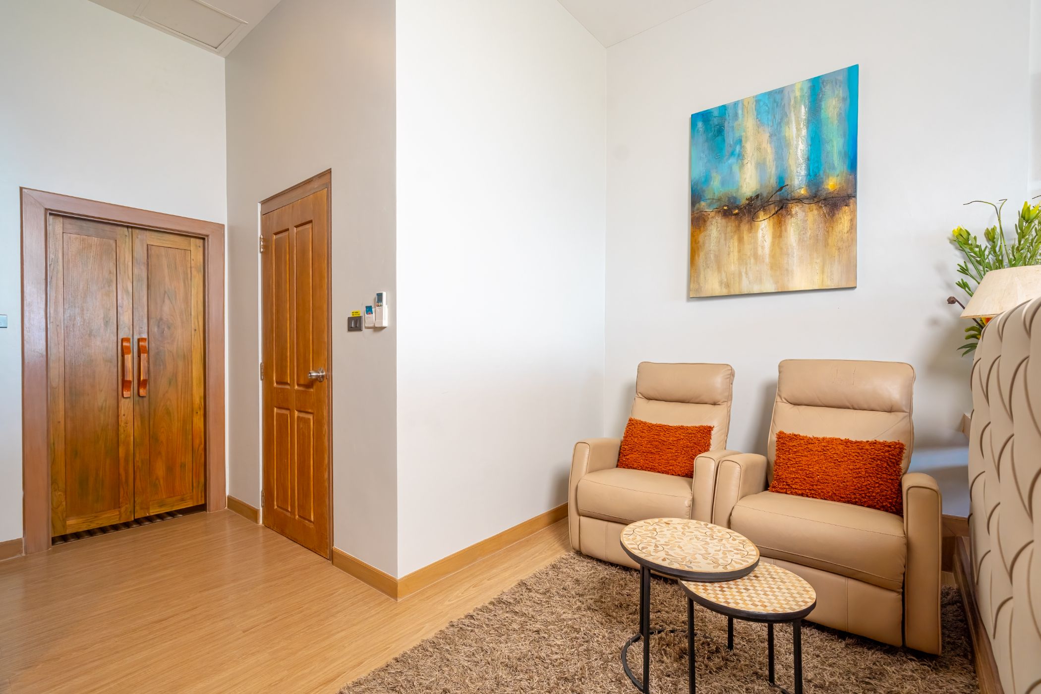 Double Deluxe One Bed