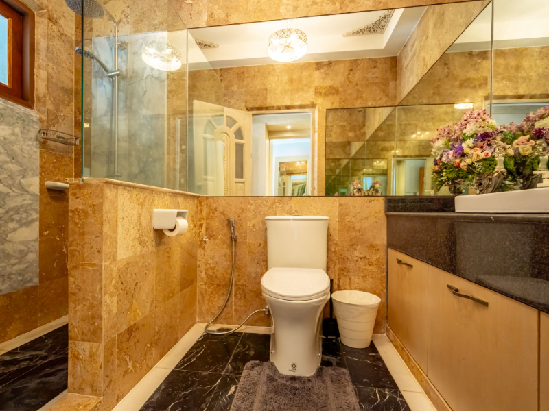 Twin Deluxe with Balcony