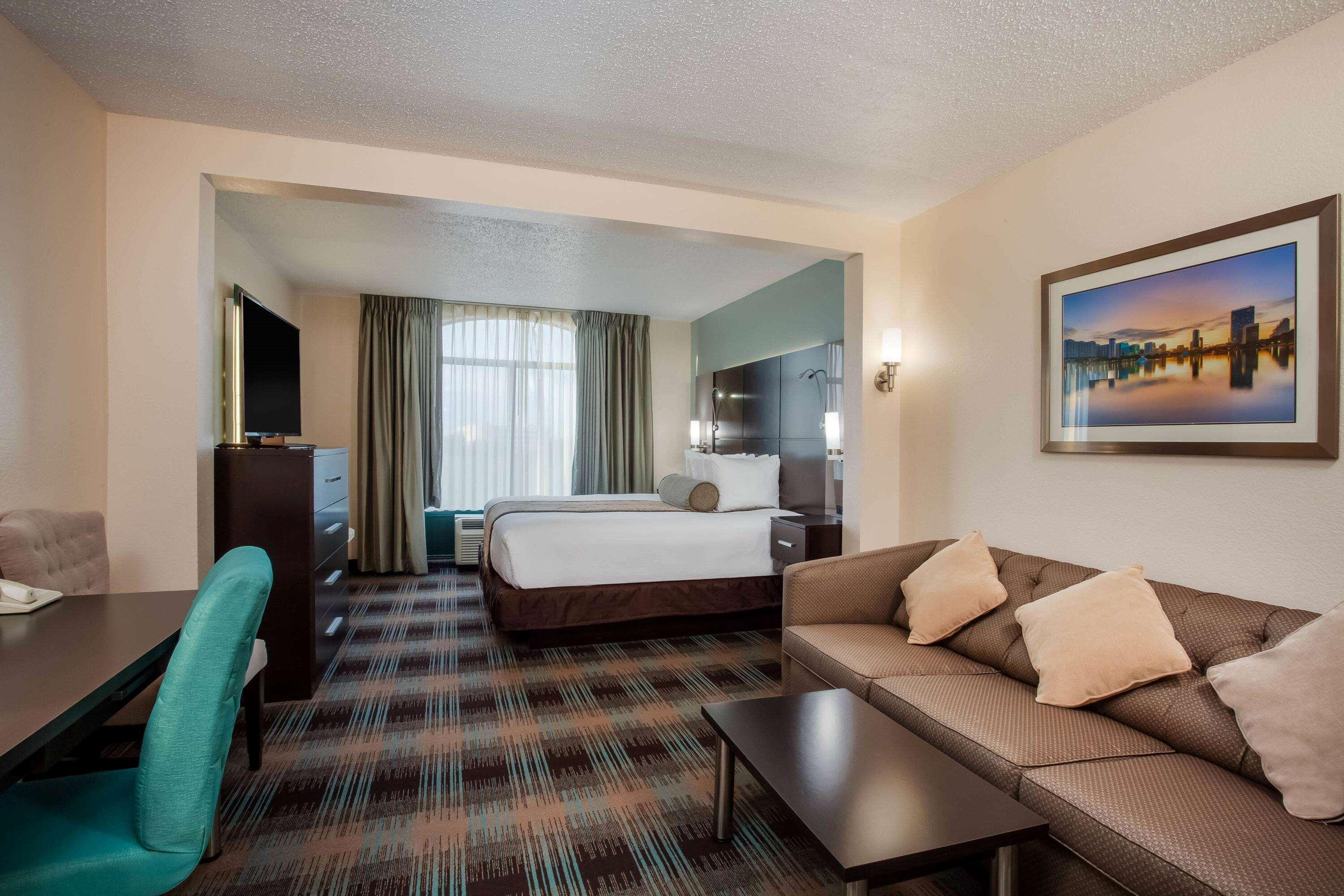Suite King Bed Non Smoking