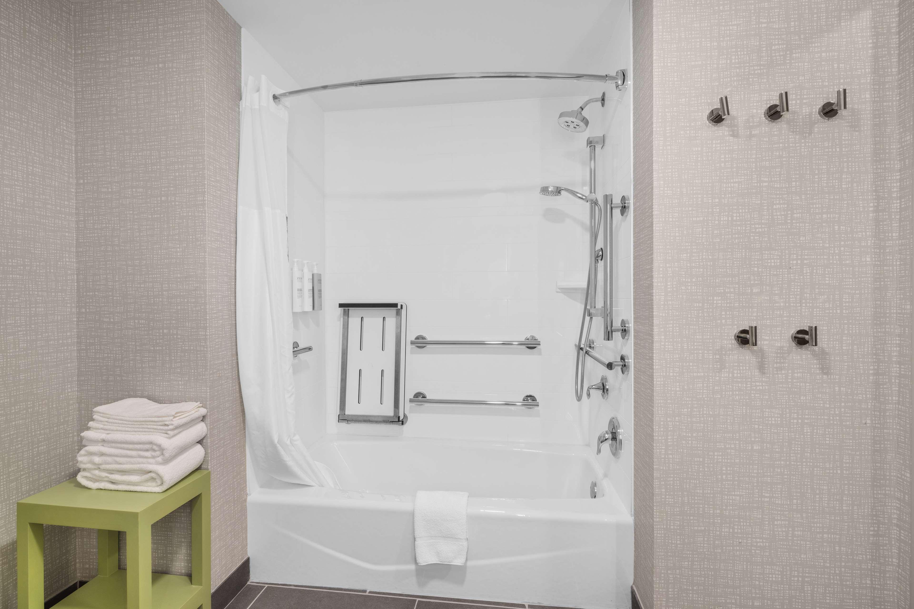 Double Accessible-two Queen Beds