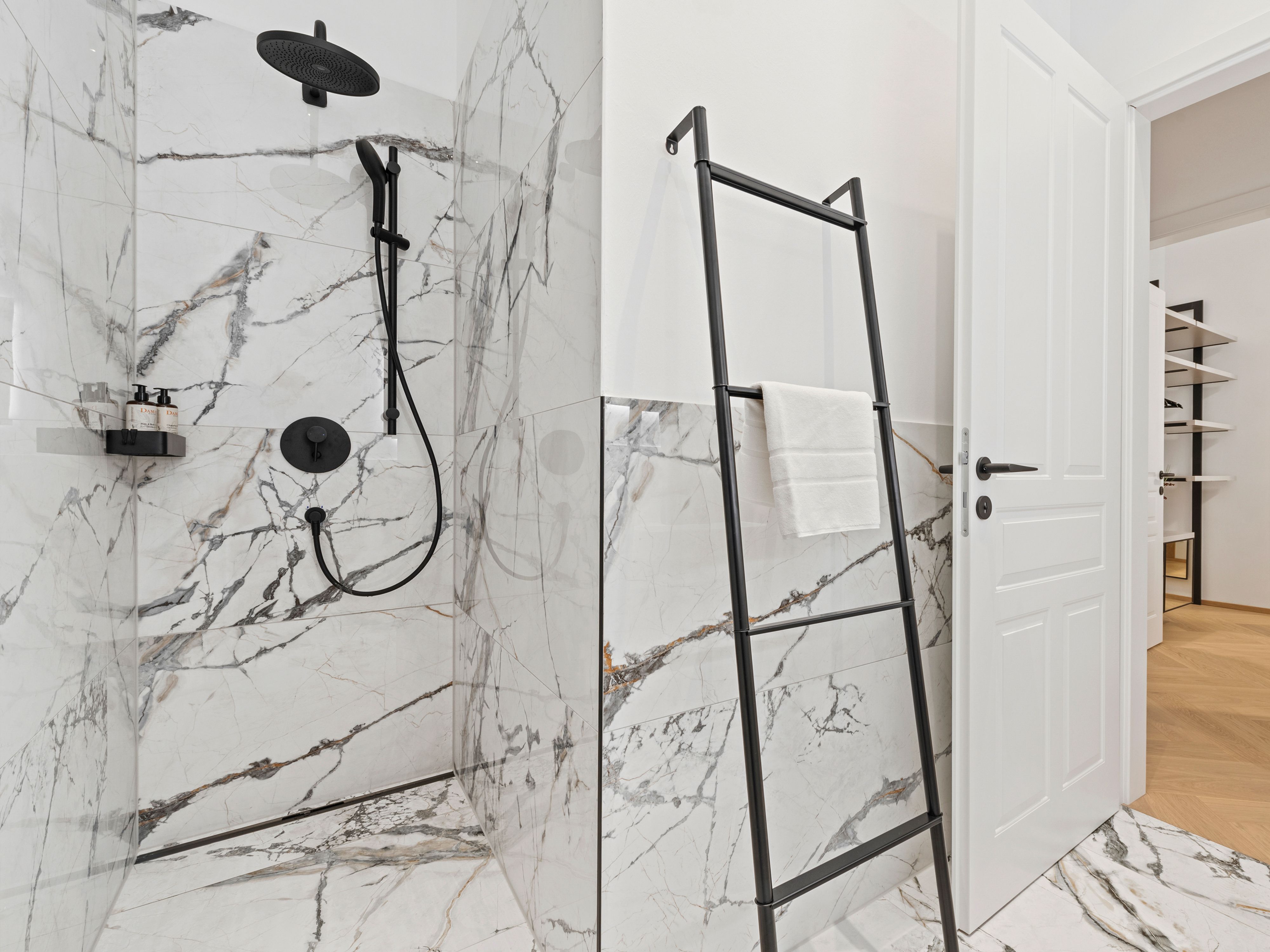 Apartment Deluxe Two Bedroom