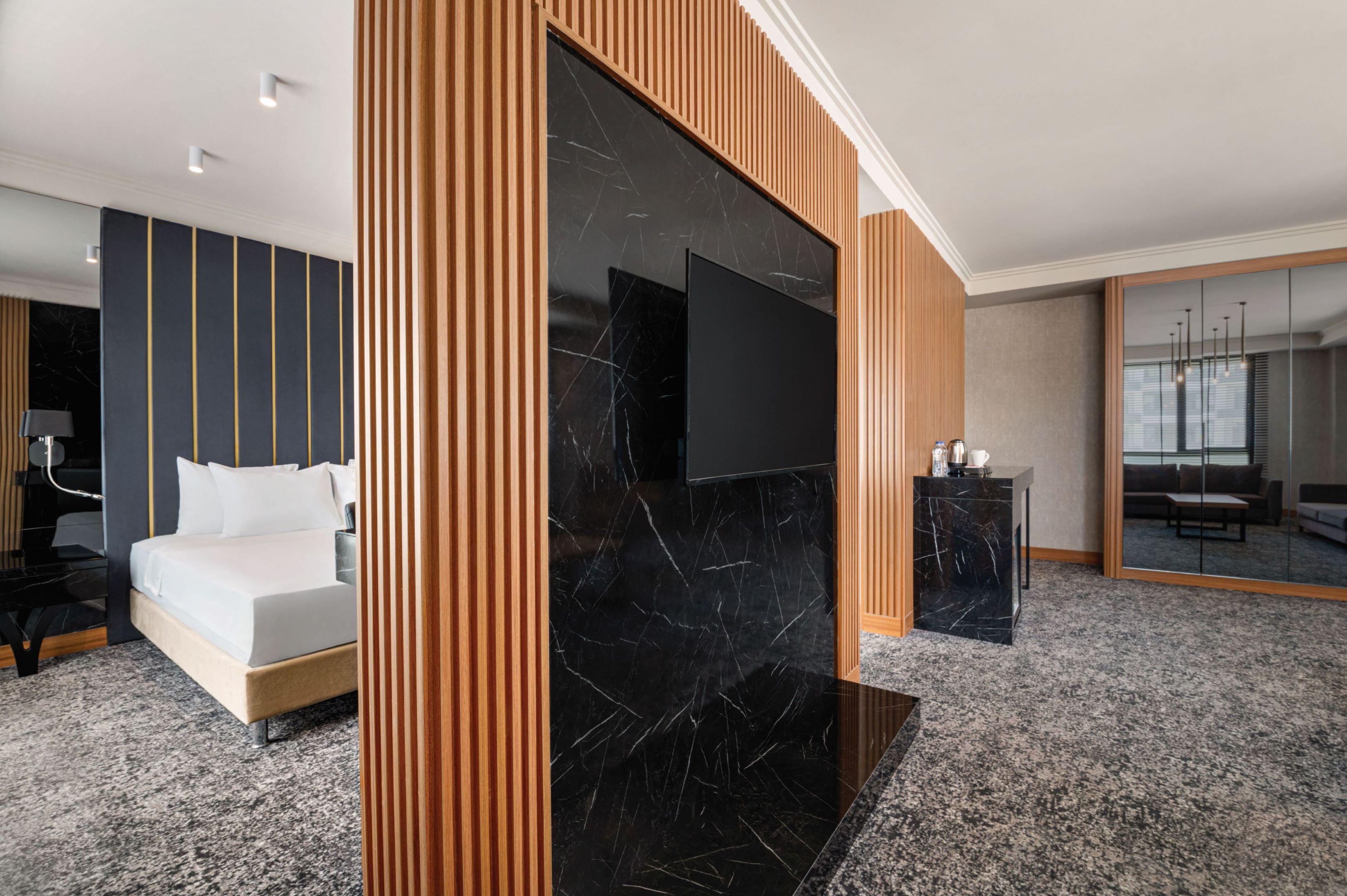 Junior Suite King Size Bed