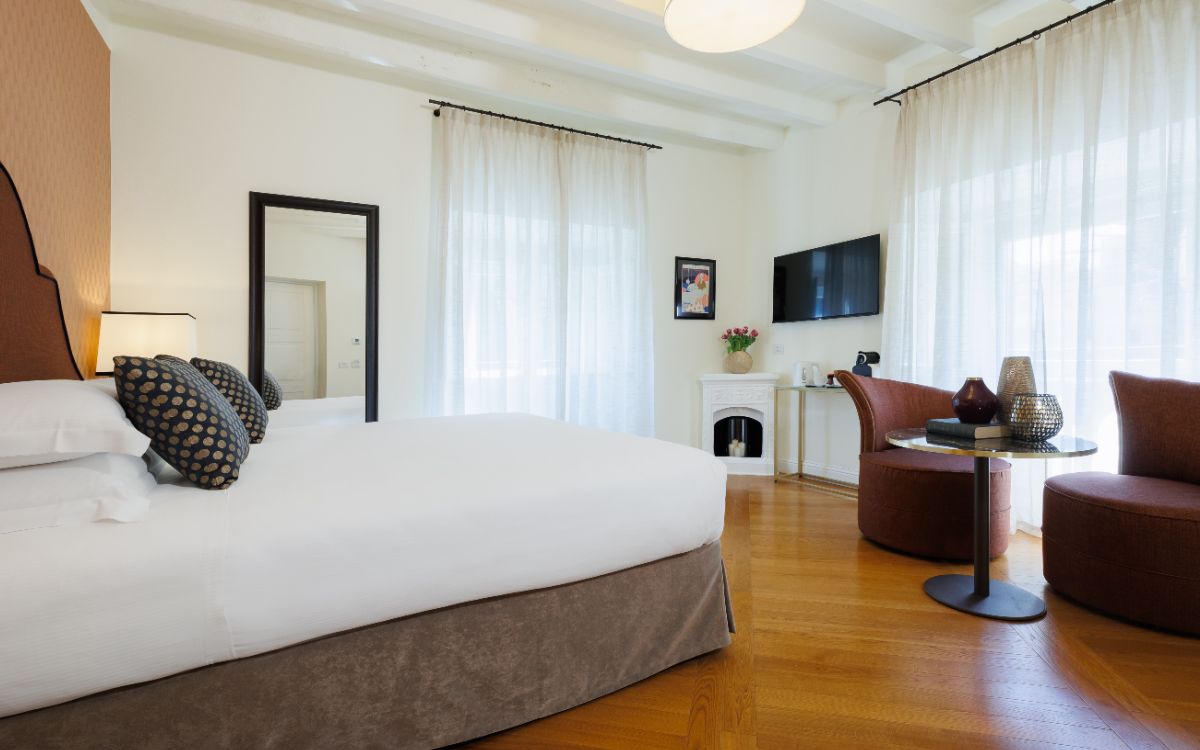 Double or Twin Superior