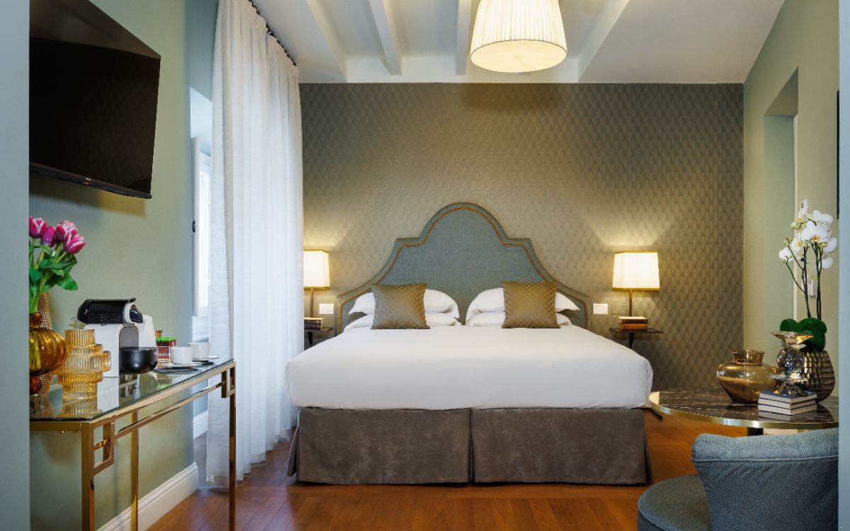 Double or Twin Superior