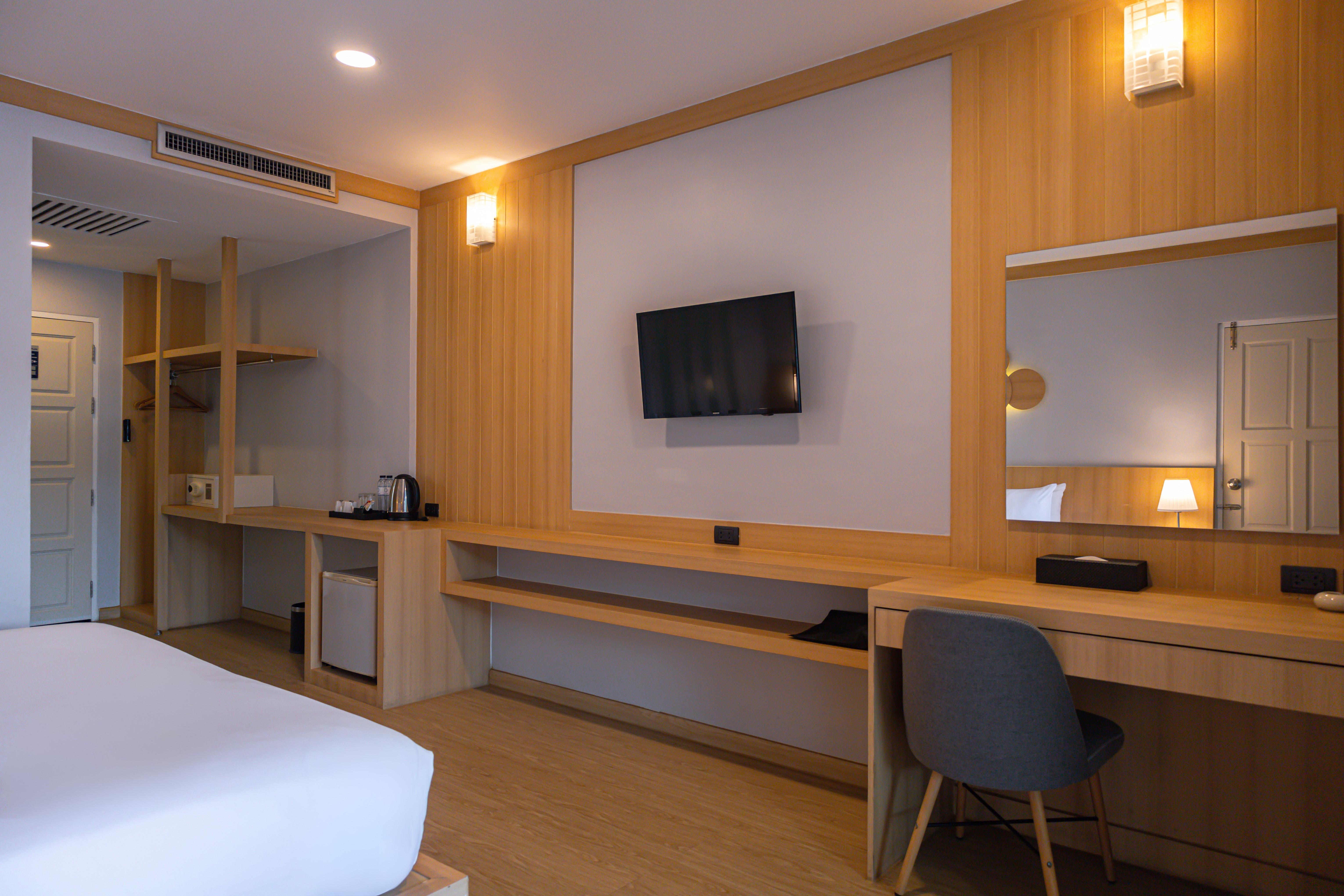 Double or Twin Deluxe