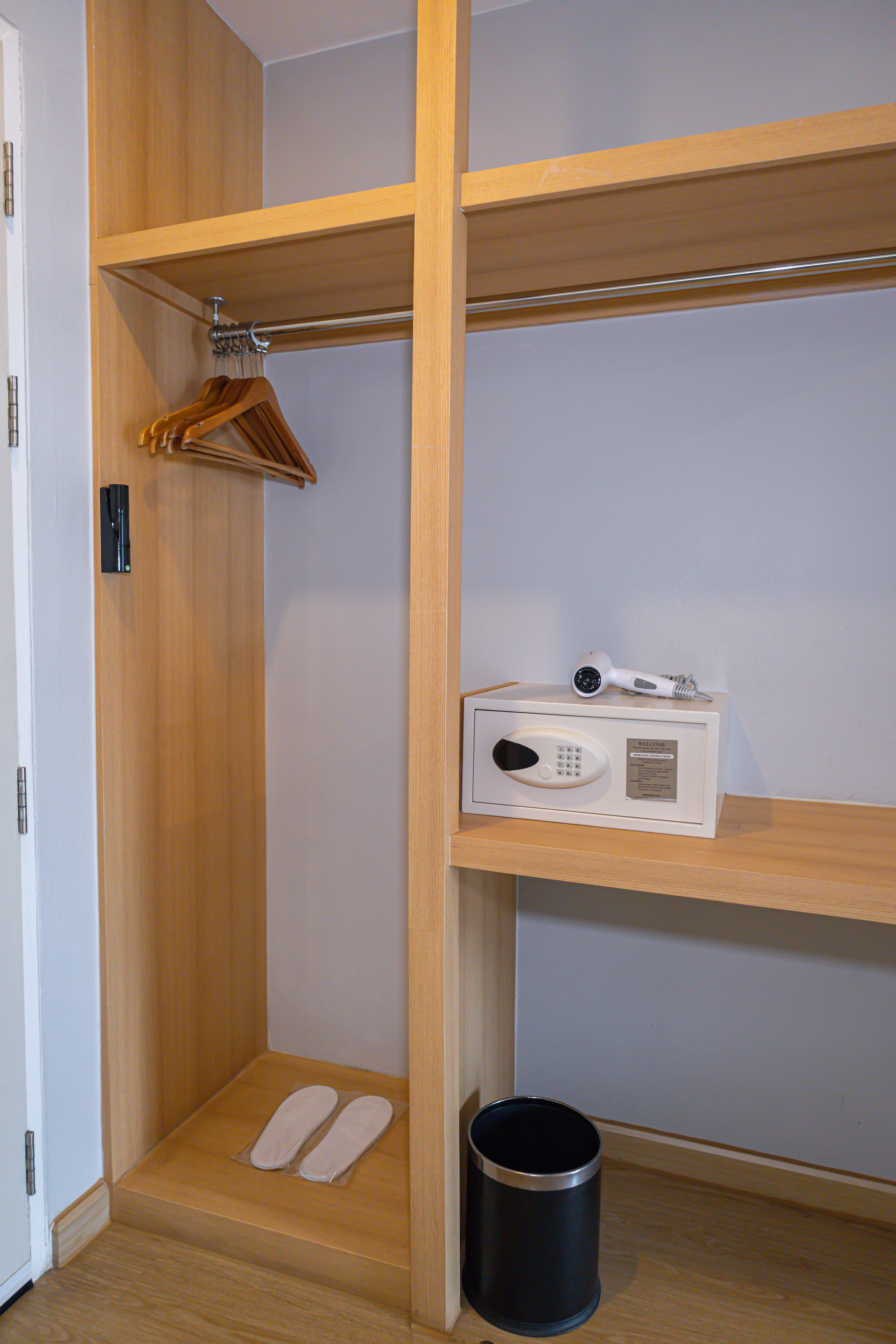 Double or Twin Deluxe