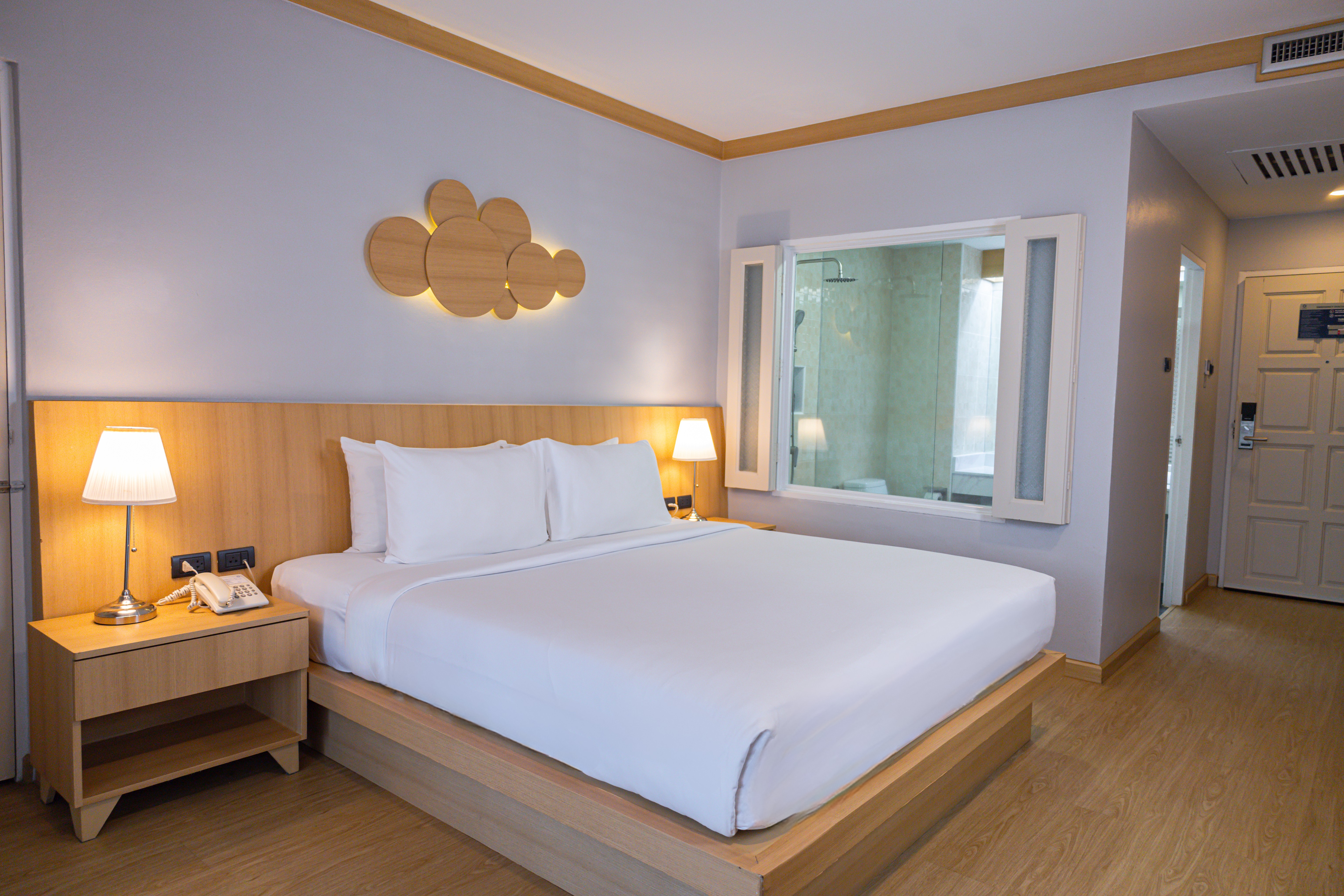 Double or Twin Deluxe