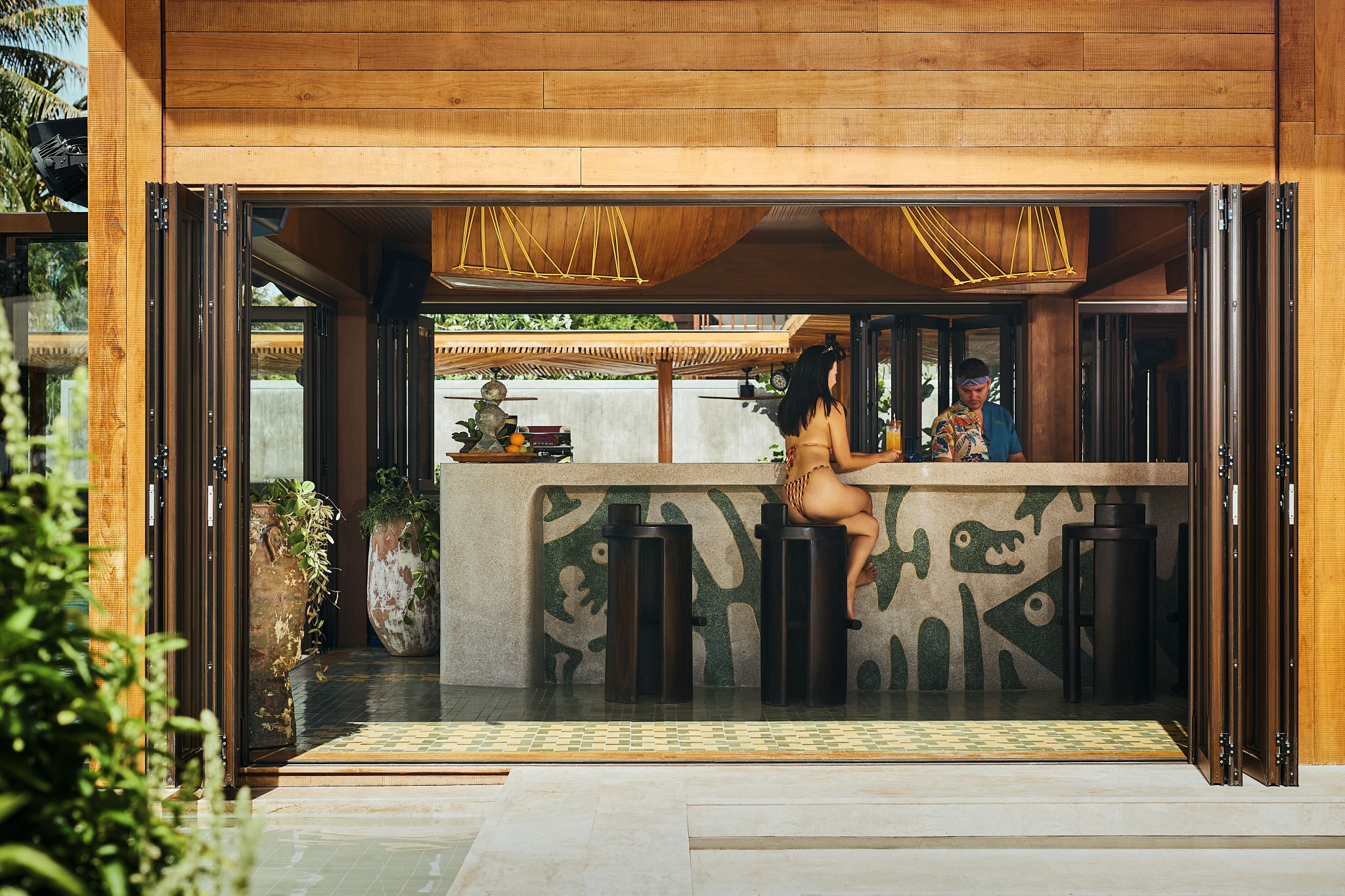 Bar