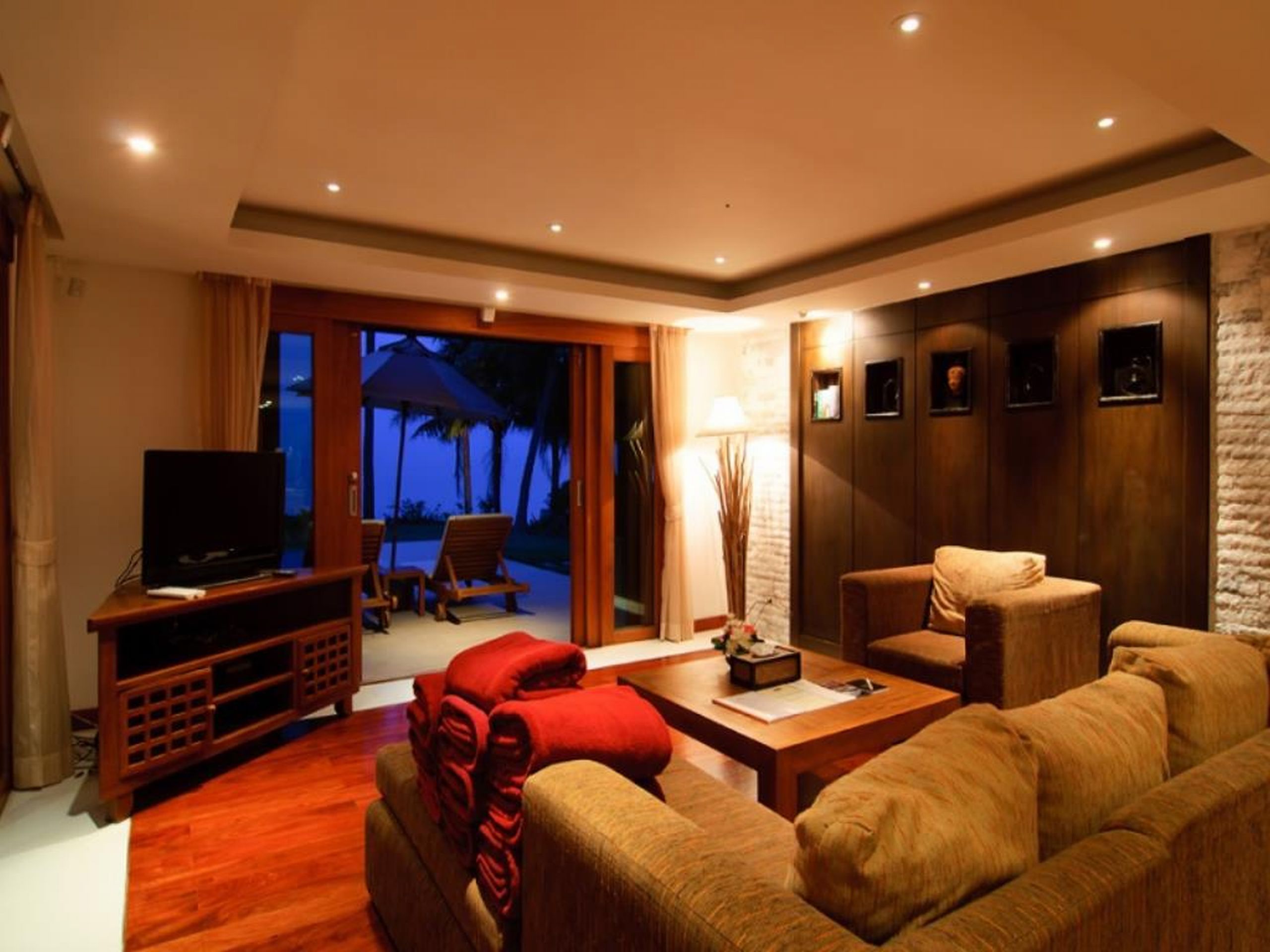 Villa Three Bedrooms